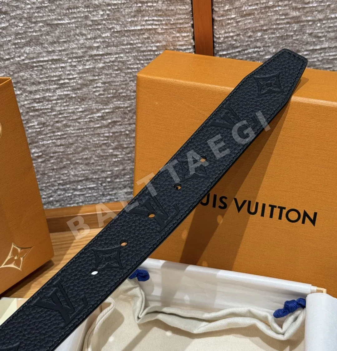 루이비통 블랙 소가죽 모노그램 벨트 35mm 상세 이미지 7
