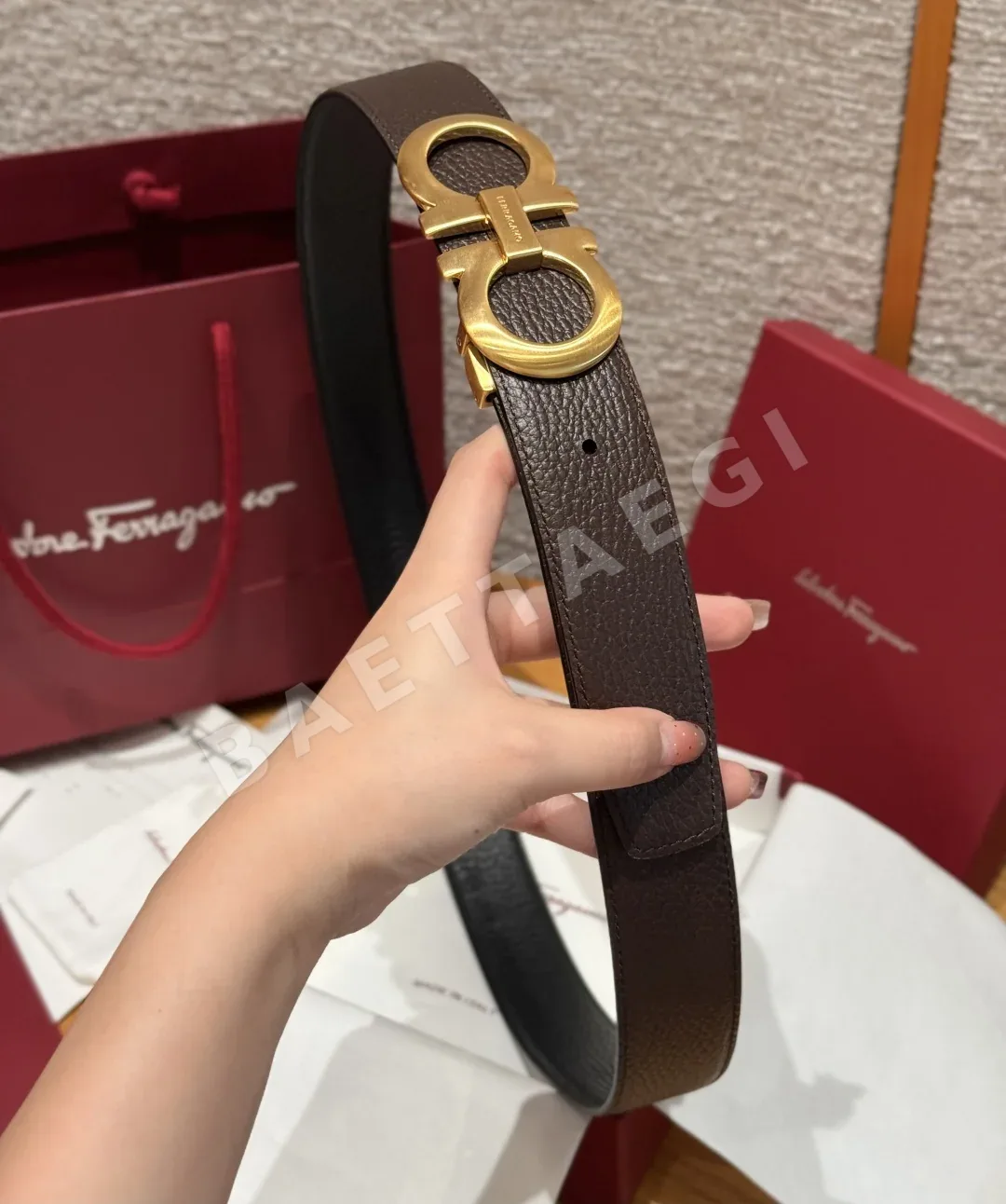 페레가모 간치니 골드 버클 양면 가죽 벨트 상세 이미지 5