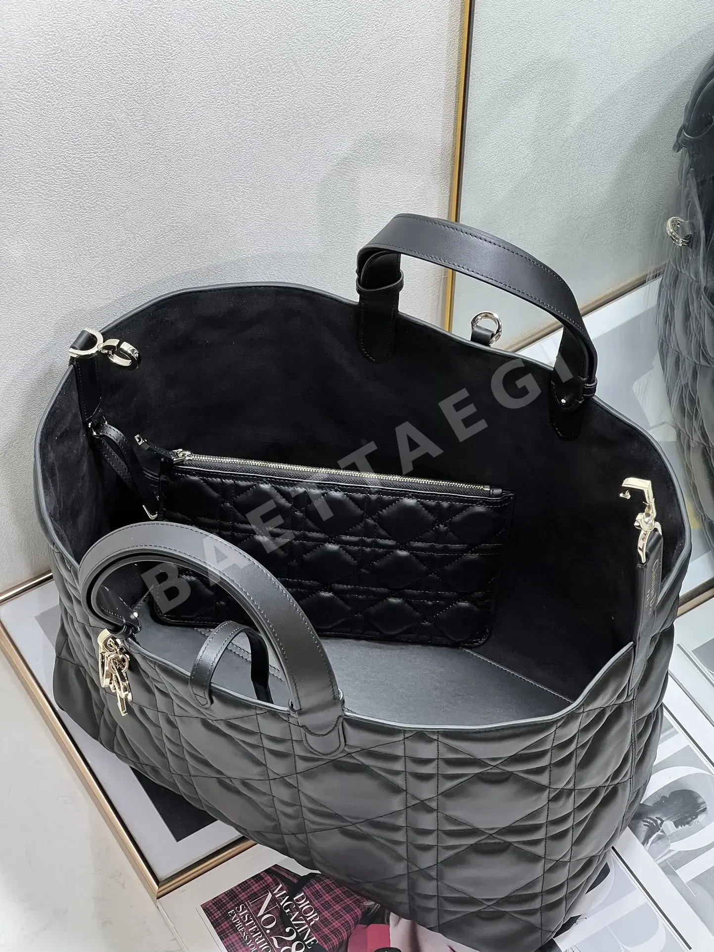 디올 뚜주흐 토트백 가죽 가방 상세 이미지 9