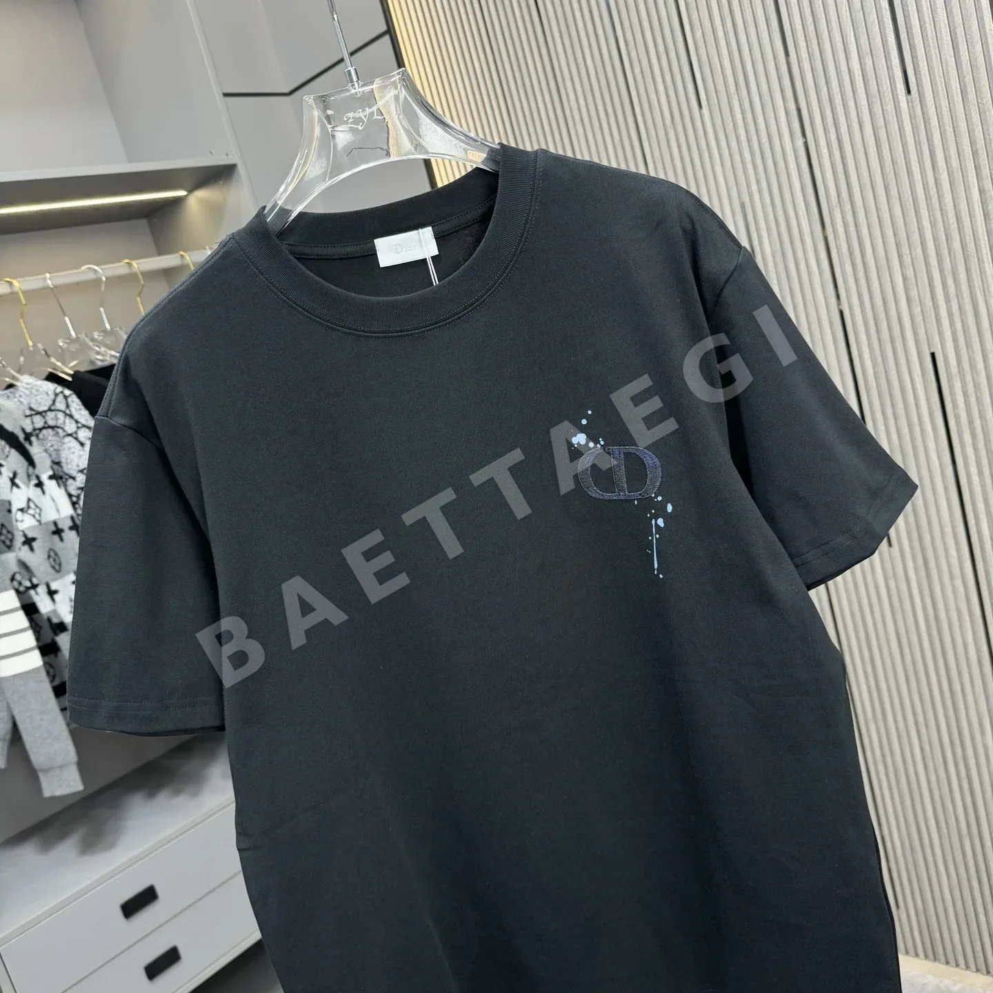 디올 도트 자수 남성 반팔 티셔츠 상세 이미지 3