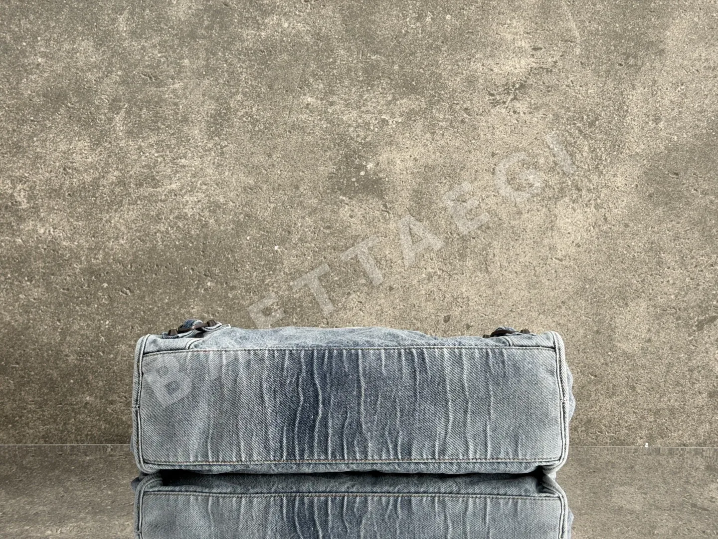 발렌시아가 데님 모터사이클 가방 상세 이미지 4