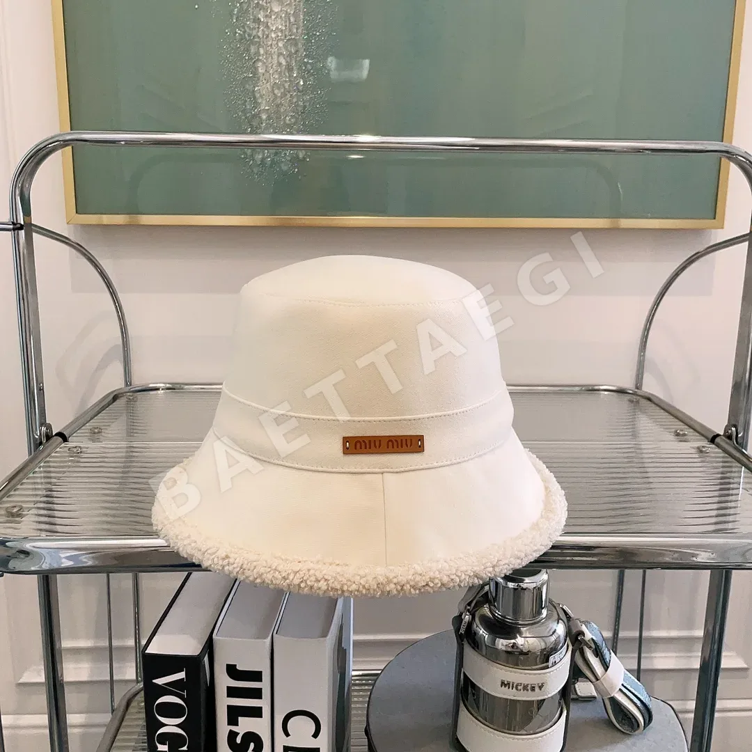 미우미우 모자 79440 Miu Miu Cap 상세 이미지 3