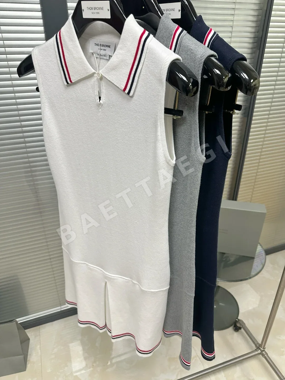 톰브라운 다채로운 직조 무늬 민소매 원피스 상세 이미지 8