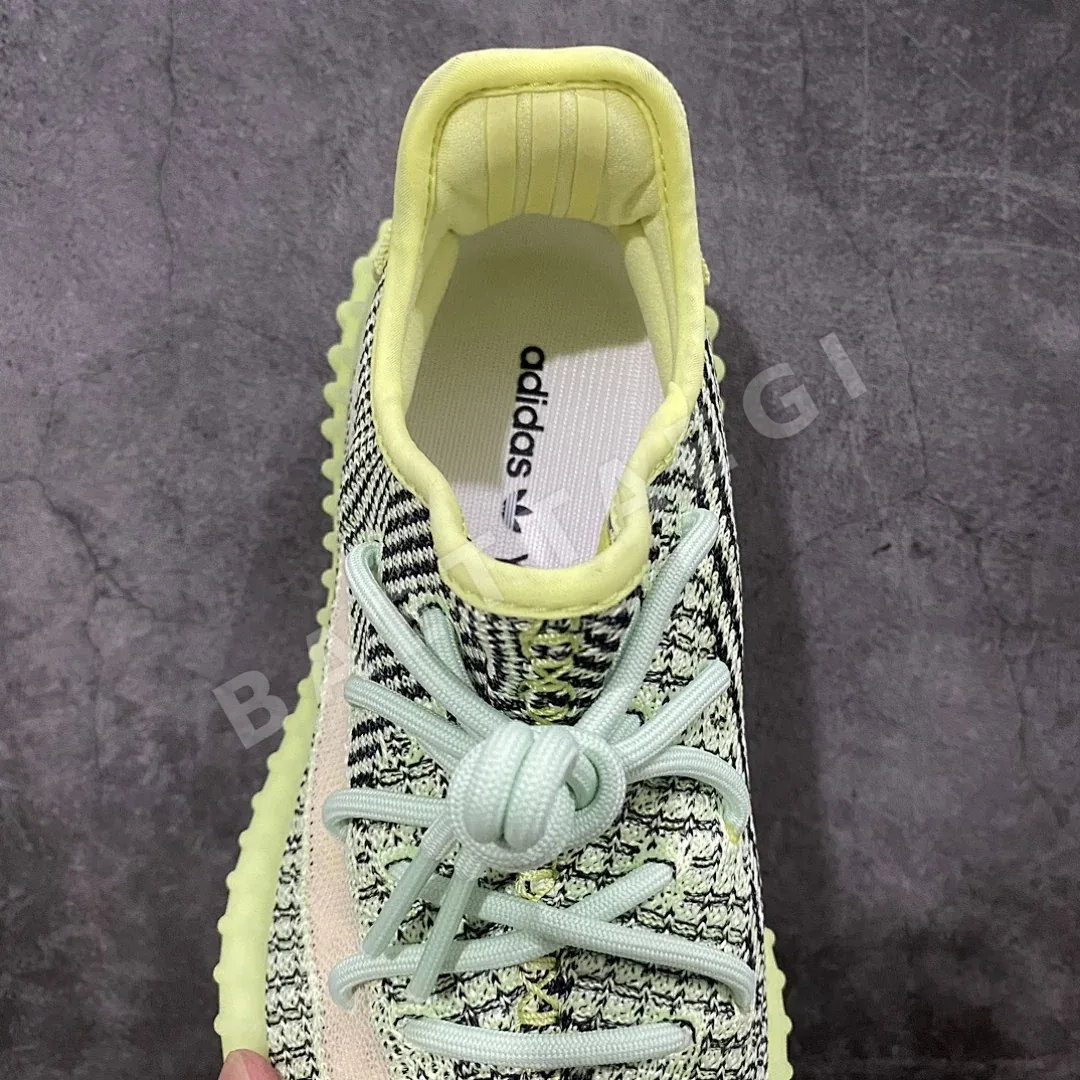 아디다스 이지 350 FX4130 200666 Adidas Yeezy 350 상세 이미지 3