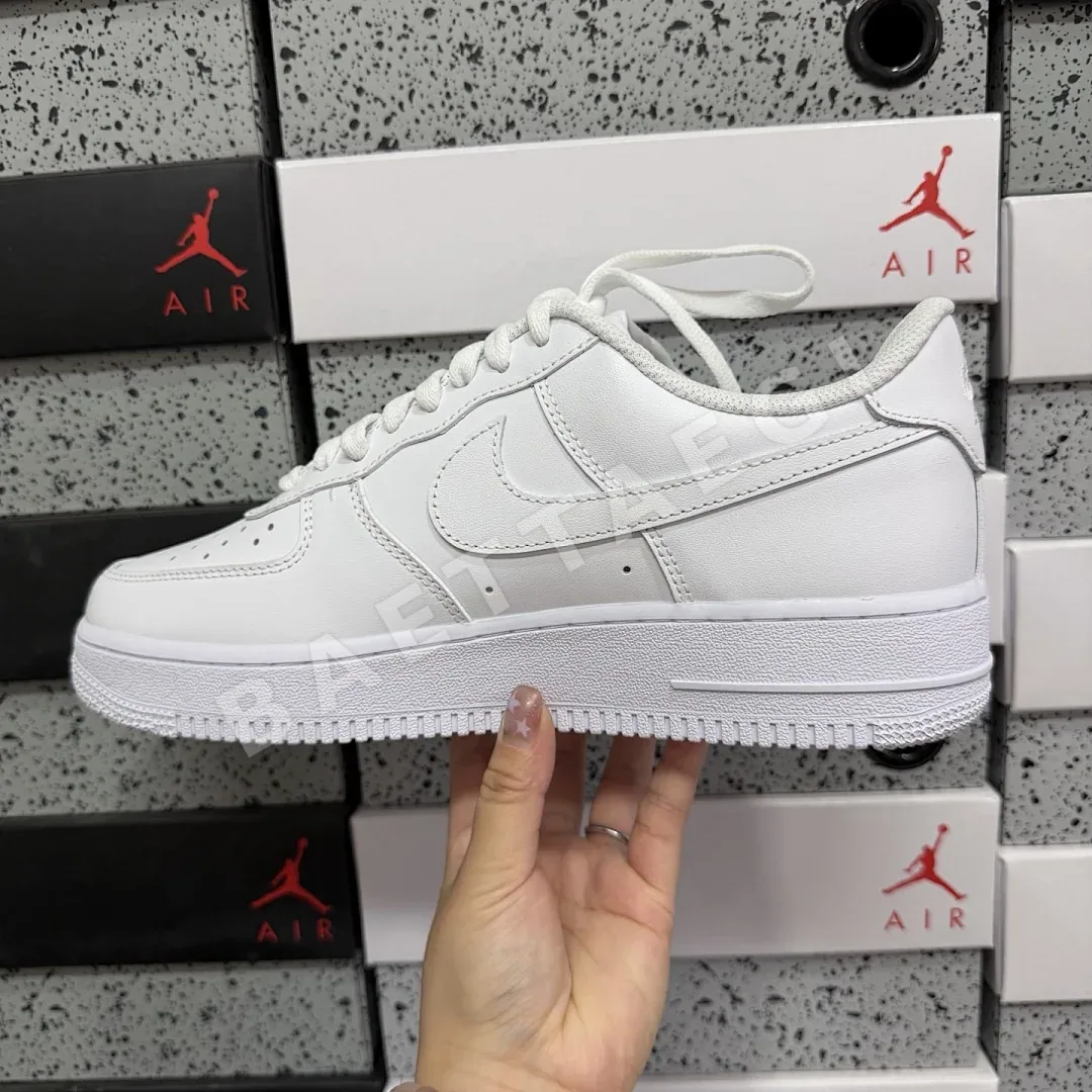 나이키 [MAX] 에어 포스 1 로우 CW2288-111 201083 Nike Air Force 1 Low '07 White 상세 이미지 2