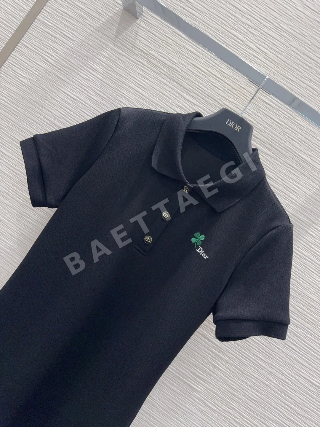 디올 폴로 카라 반소매 여성 원피스 상세 이미지 2