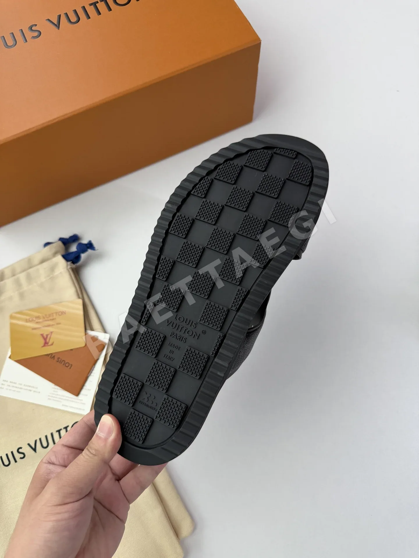 루이비통 포르티피노 카프스킨 슬리퍼 상세 이미지 10