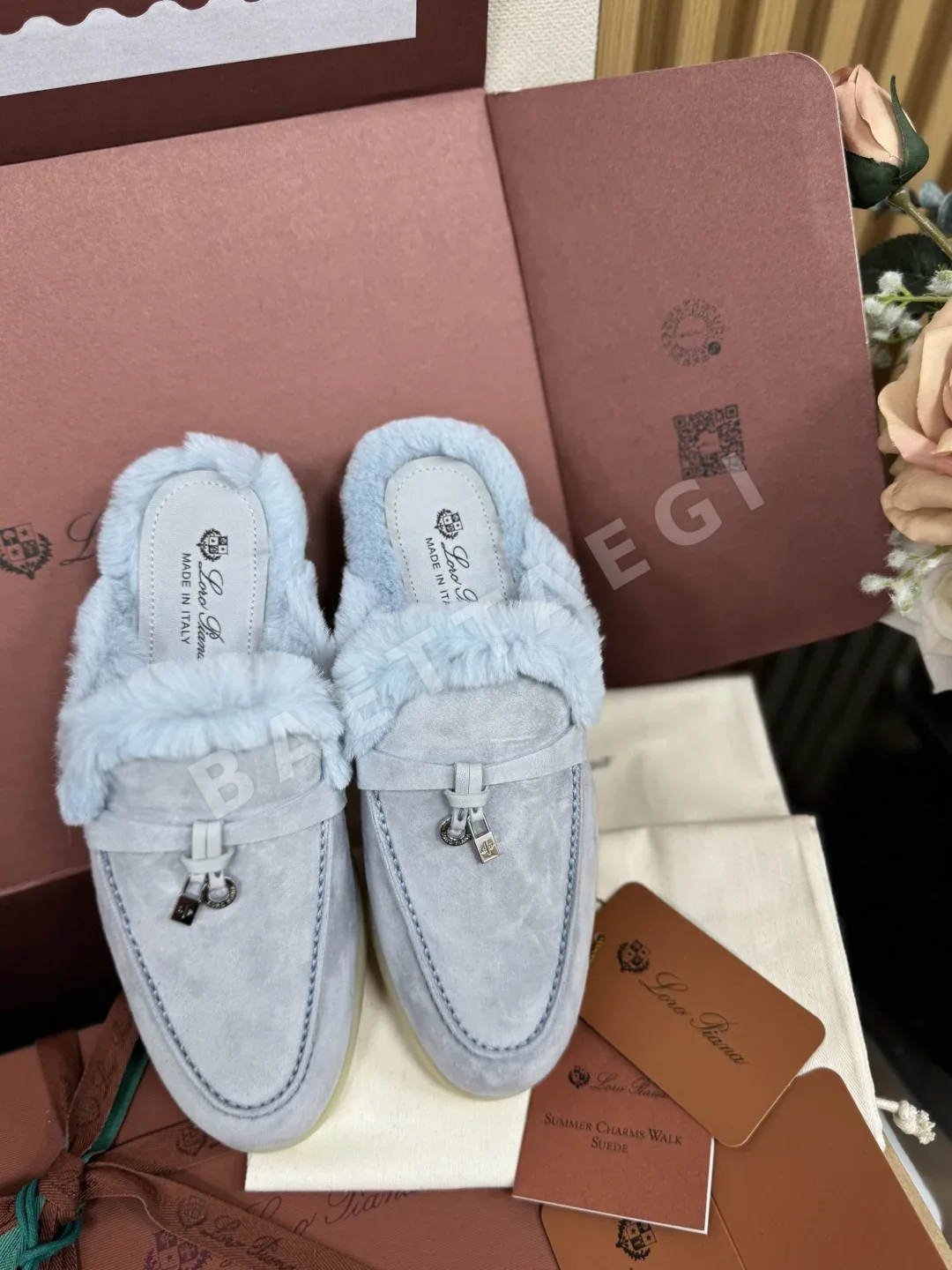 로로피아나 비버퍼 하프 슬리퍼 상세 이미지 5