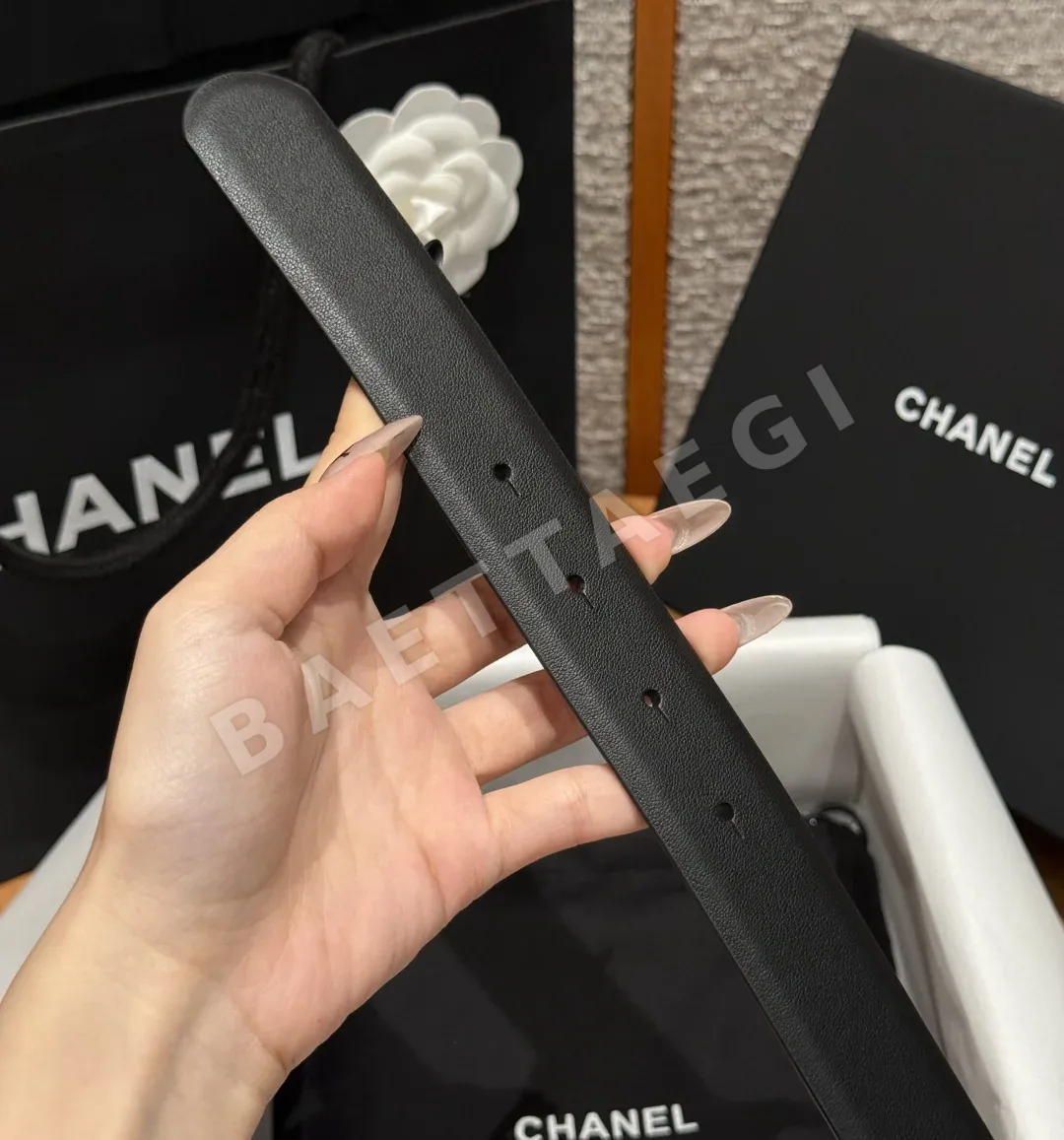 샤넬 클래식 더블 C 메탈 버클 벨트 상세 이미지 5