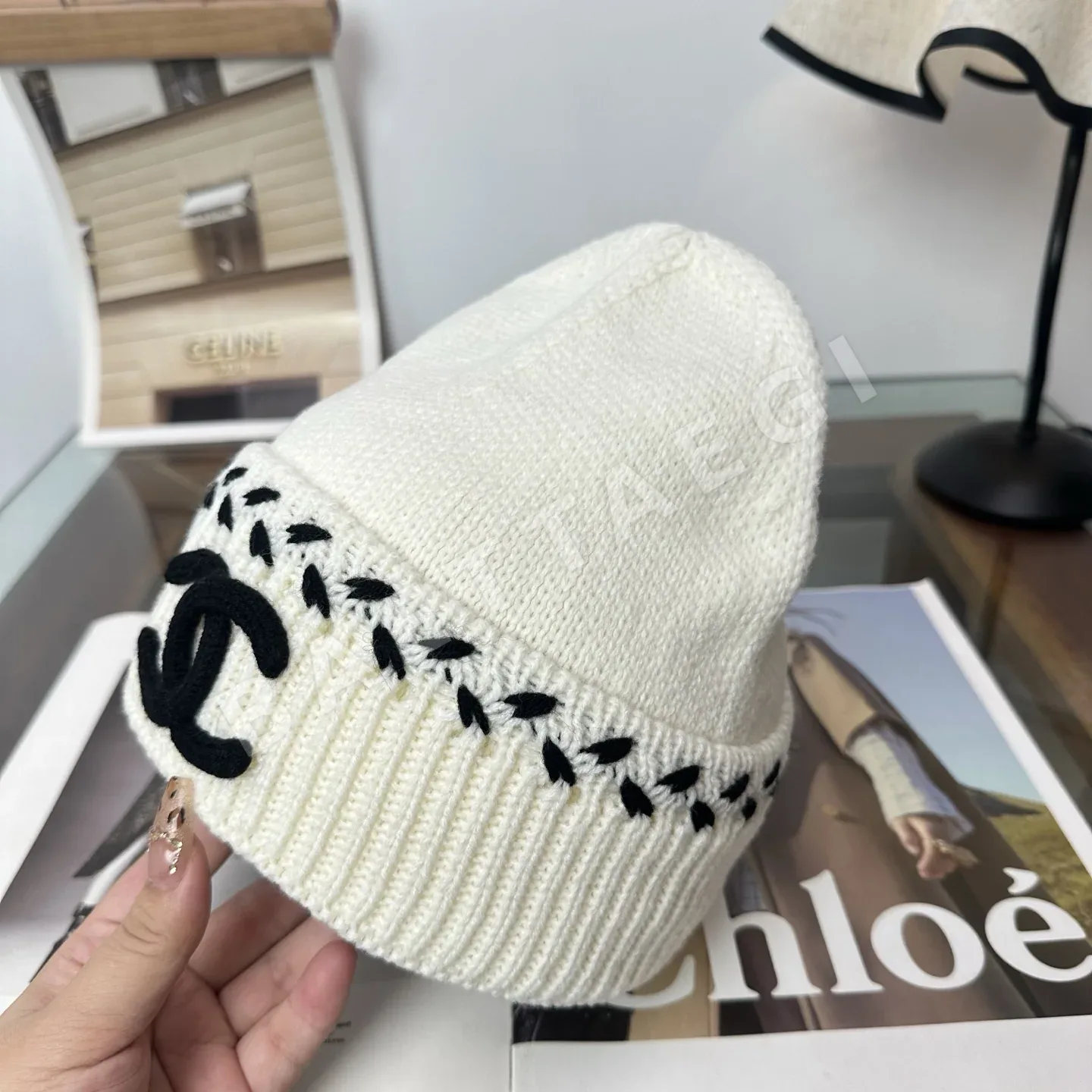 샤넬 니트 비니 모자 상세 이미지 9