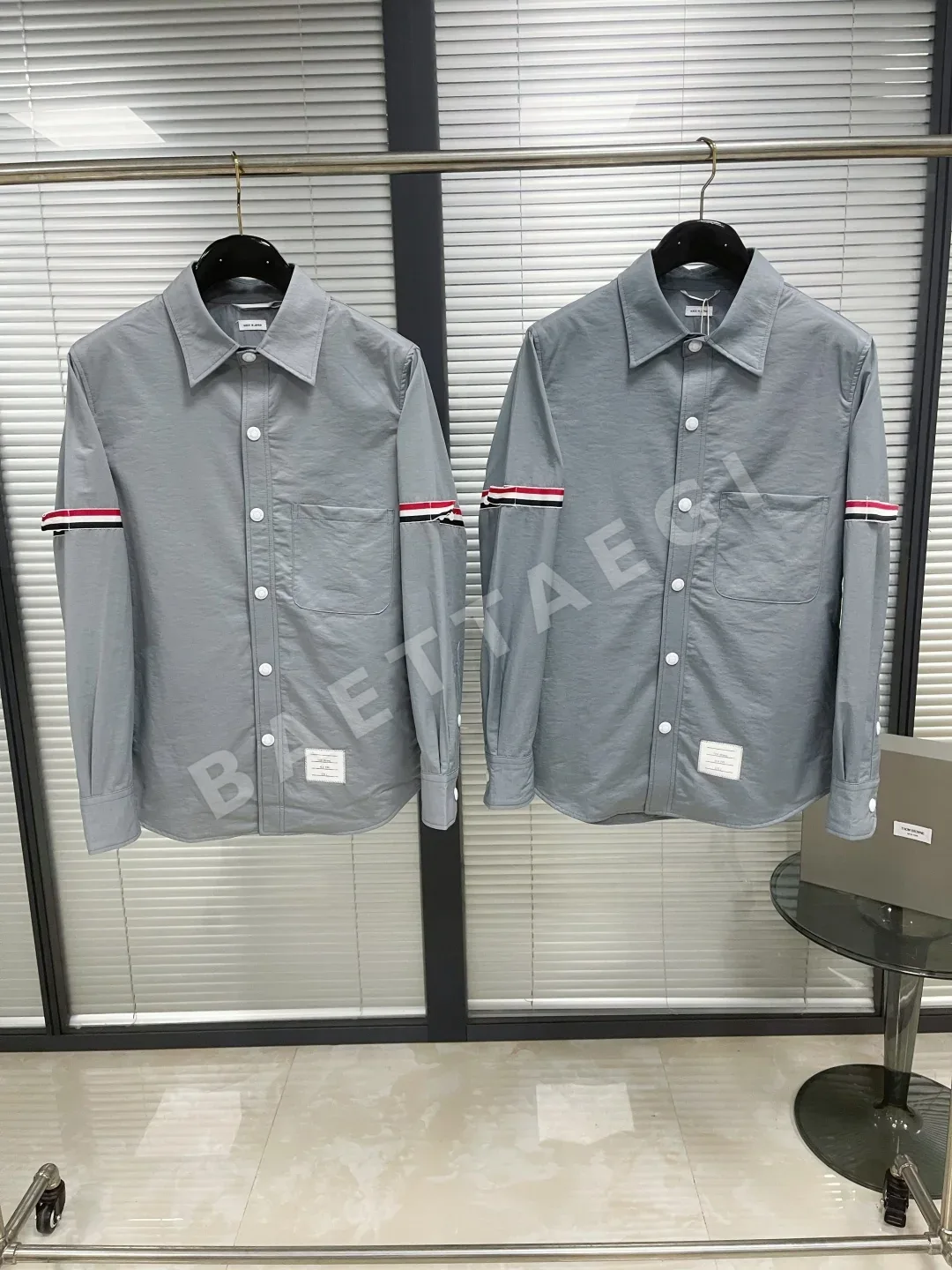 톰브라운 더블 슬리브 남성 셔츠 재킷 상세 이미지 2