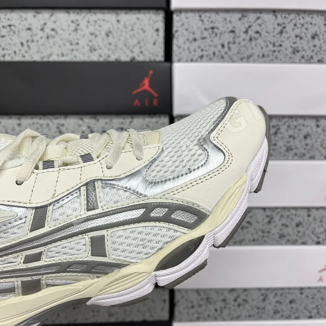 아식스 [M] 젤 NYC 2055 1203A542-250 200499 Asics Gel-NYC 2055 Cream Steel 상세 이미지 5