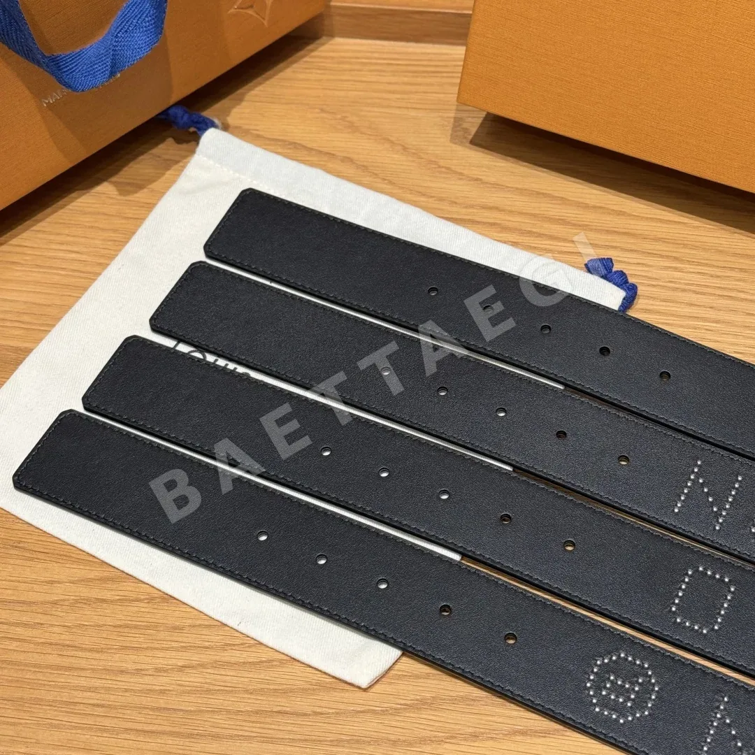루이비통 디멘션 로카비리 스터드 리버시블 벨트 상세 이미지 4