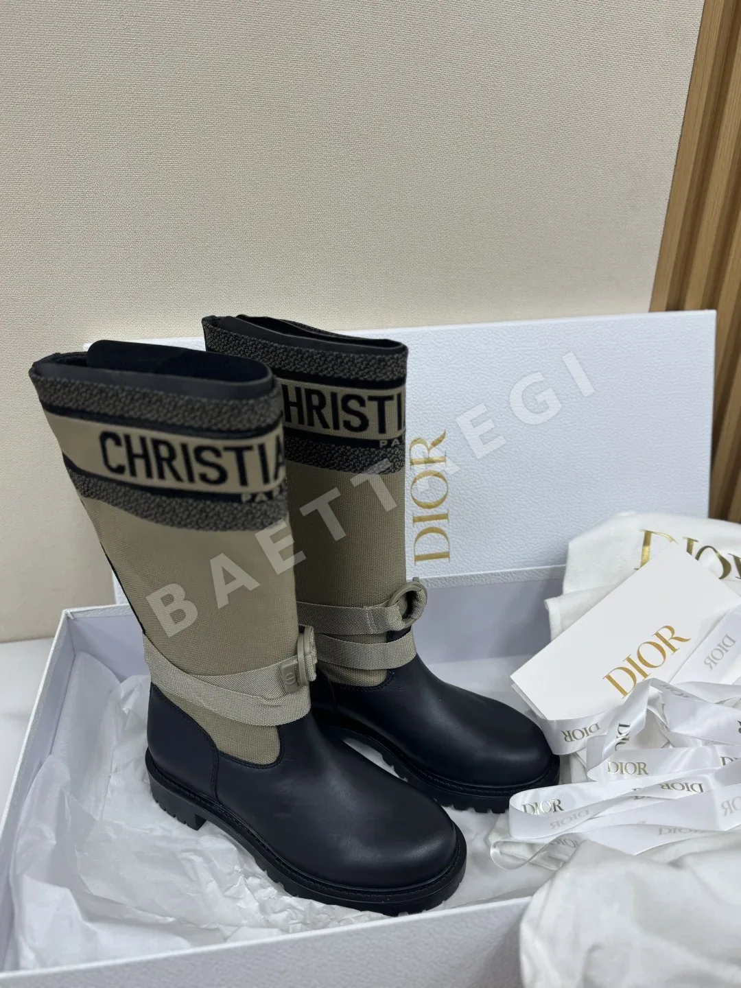 디올 D-메저 클래식 라이더 부츠 93393