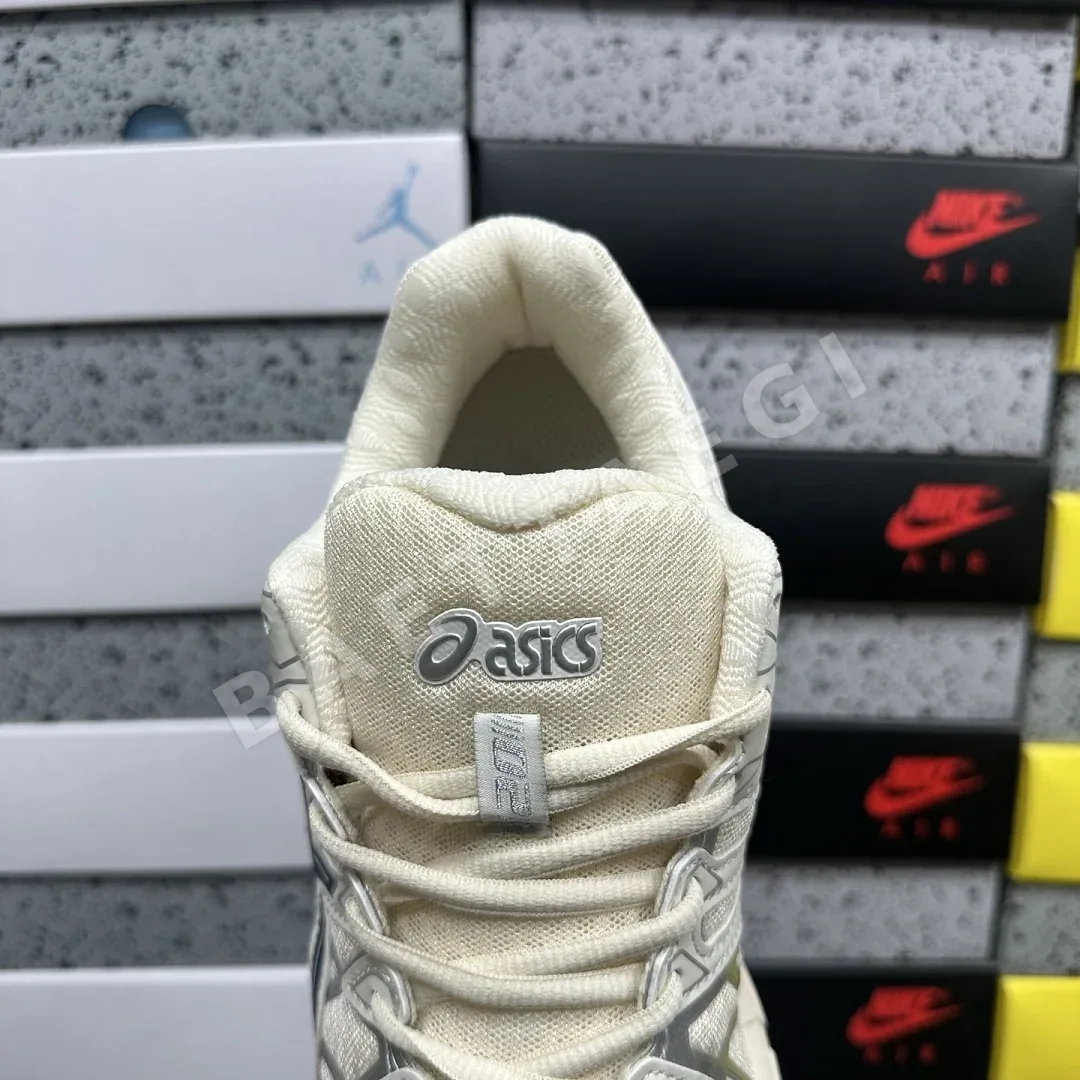 아식스 [KO] 젤 카야노 20 1203A388-104 200448 Asics Gel-Kayano 20 Cream Independence 상세 이미지 6