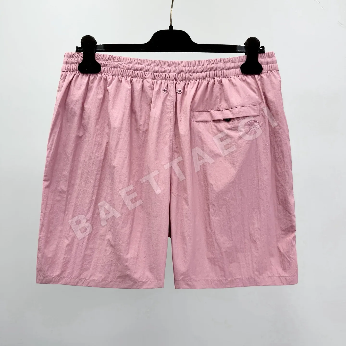 버버리 체크 자수 드로스트링 남성 반바지 상세 이미지 2