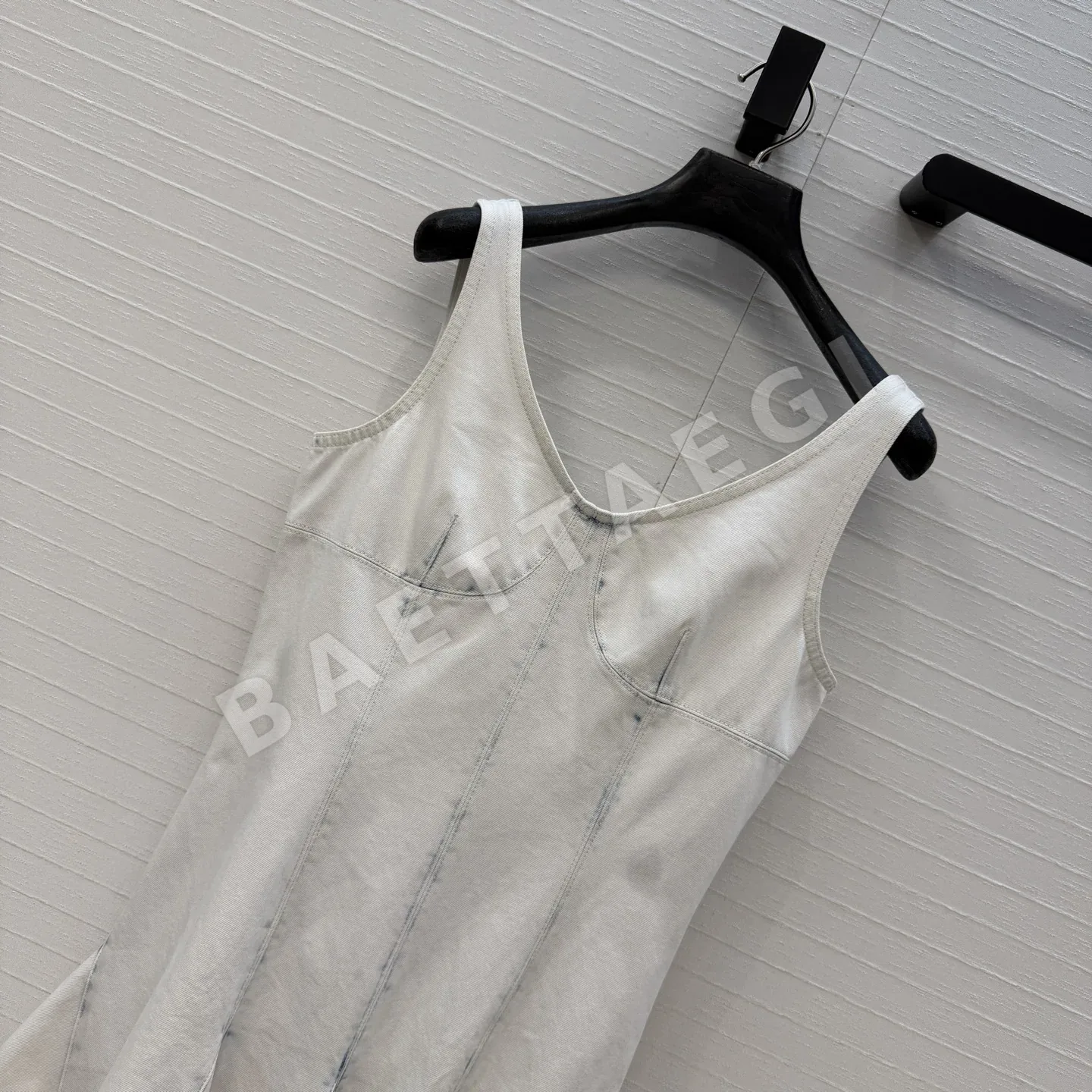 루이비통 여성 데님 브이넥 슬림핏 원피스 6405 상세 이미지 2