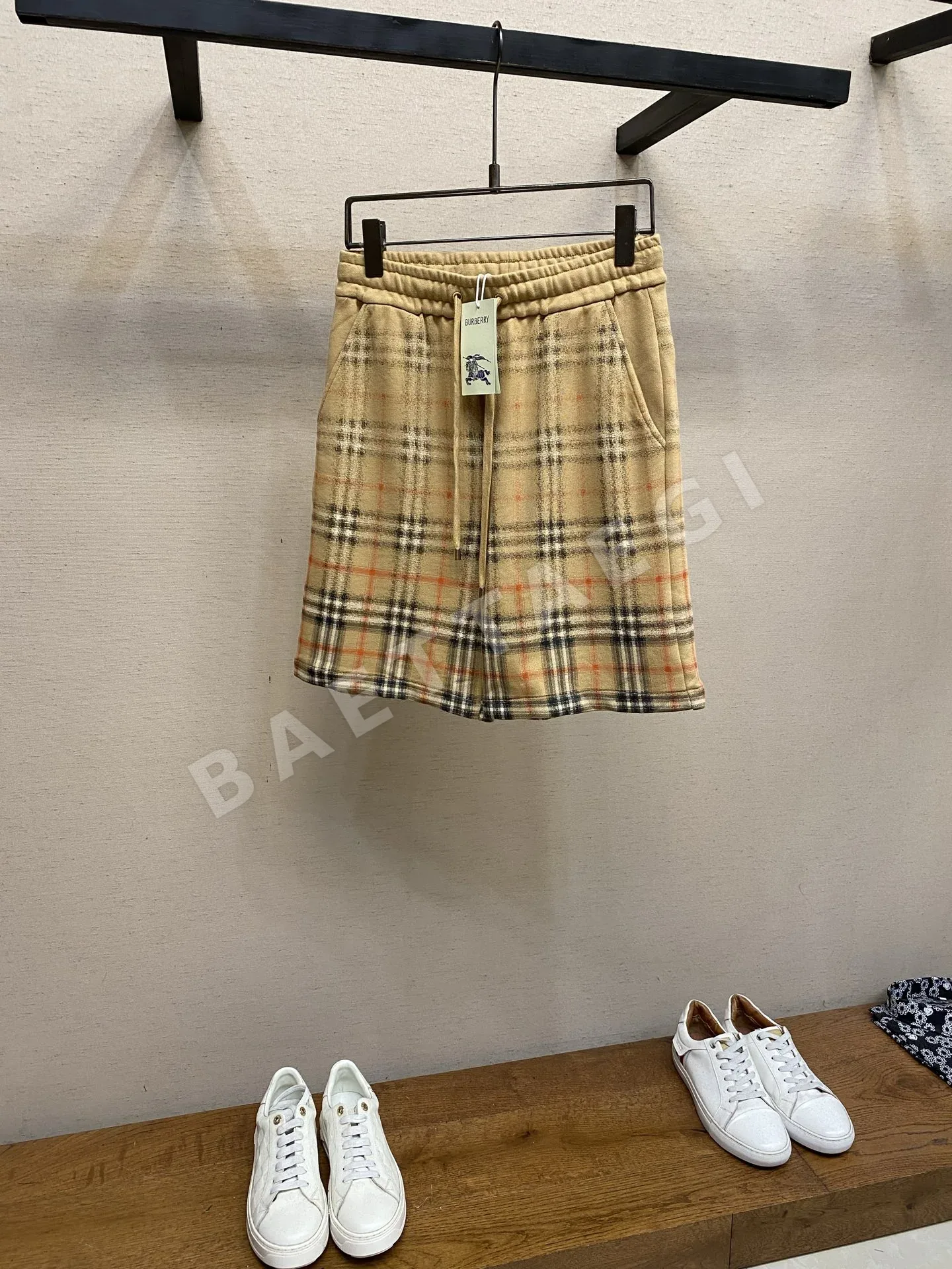 버버리 남성 캐주얼 반바지 103586