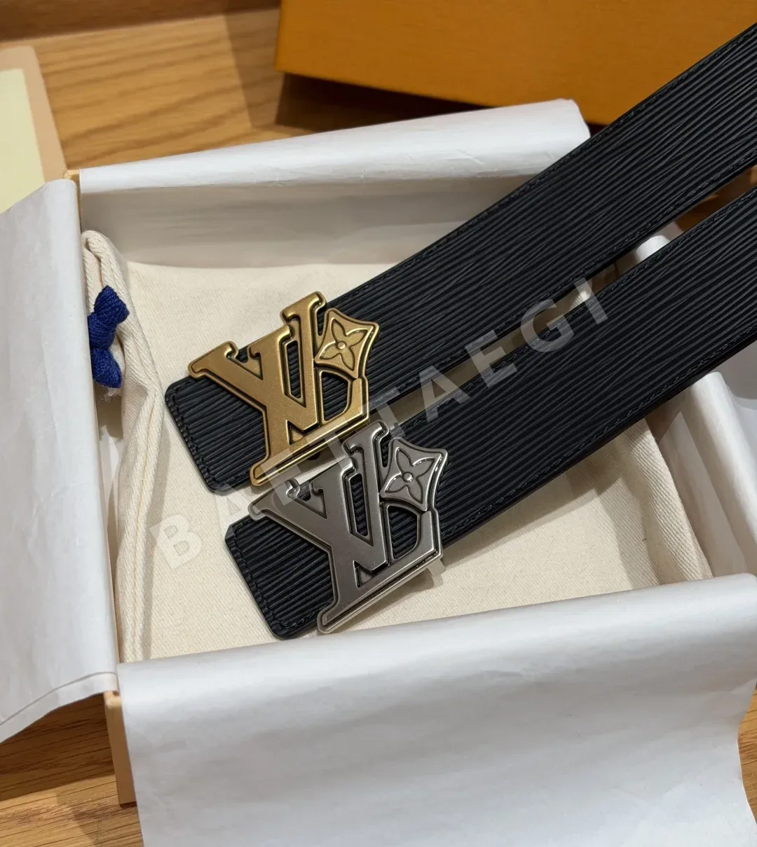루이비통 리버시블 가죽 벨트 173320
