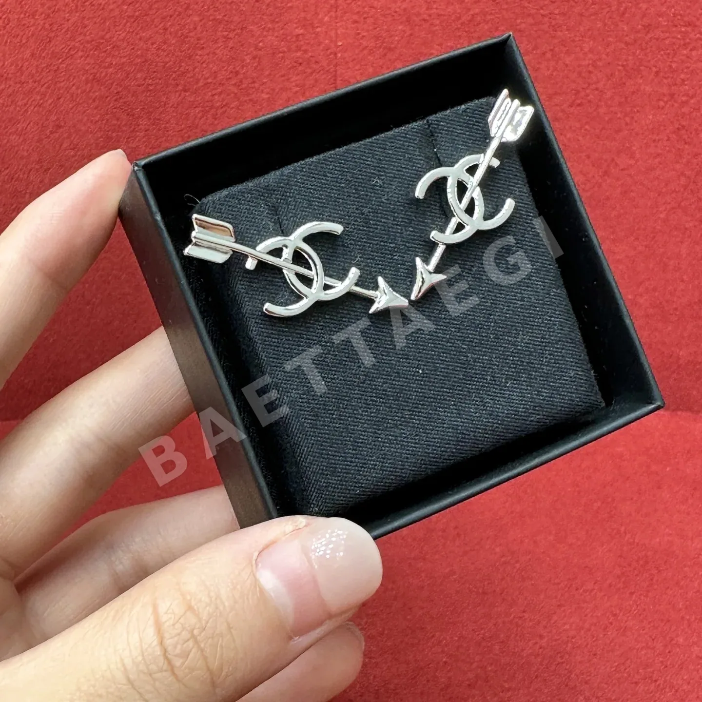 샤넬 큐피드 화살 더블 C 귀걸이 상세 이미지 8