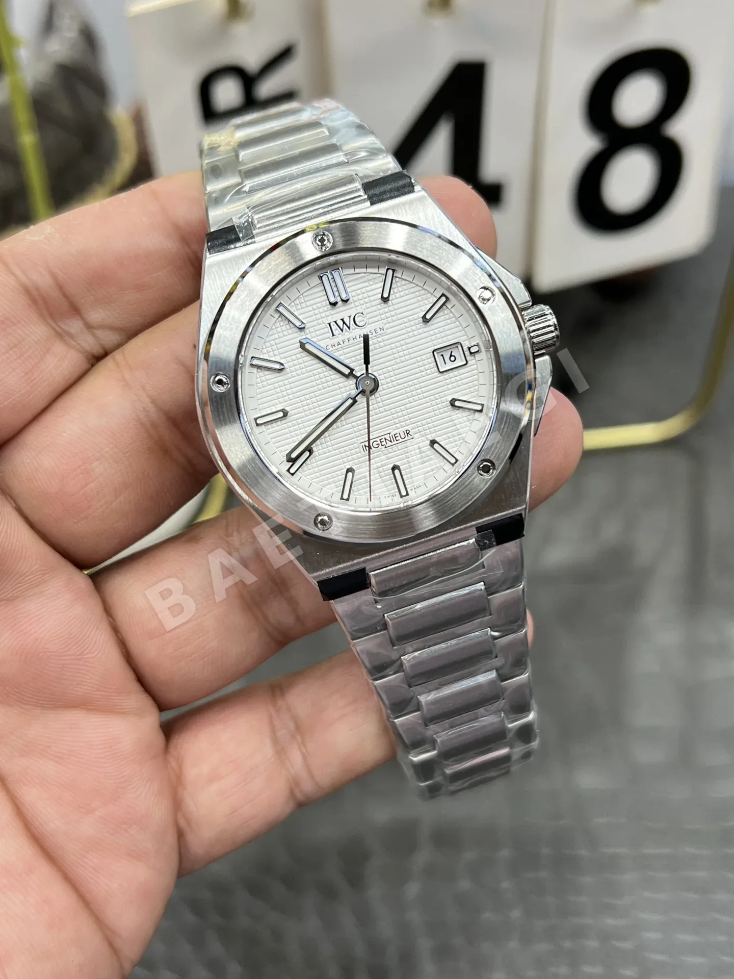 IWC 인제니어 자동 시계 상세 이미지 2