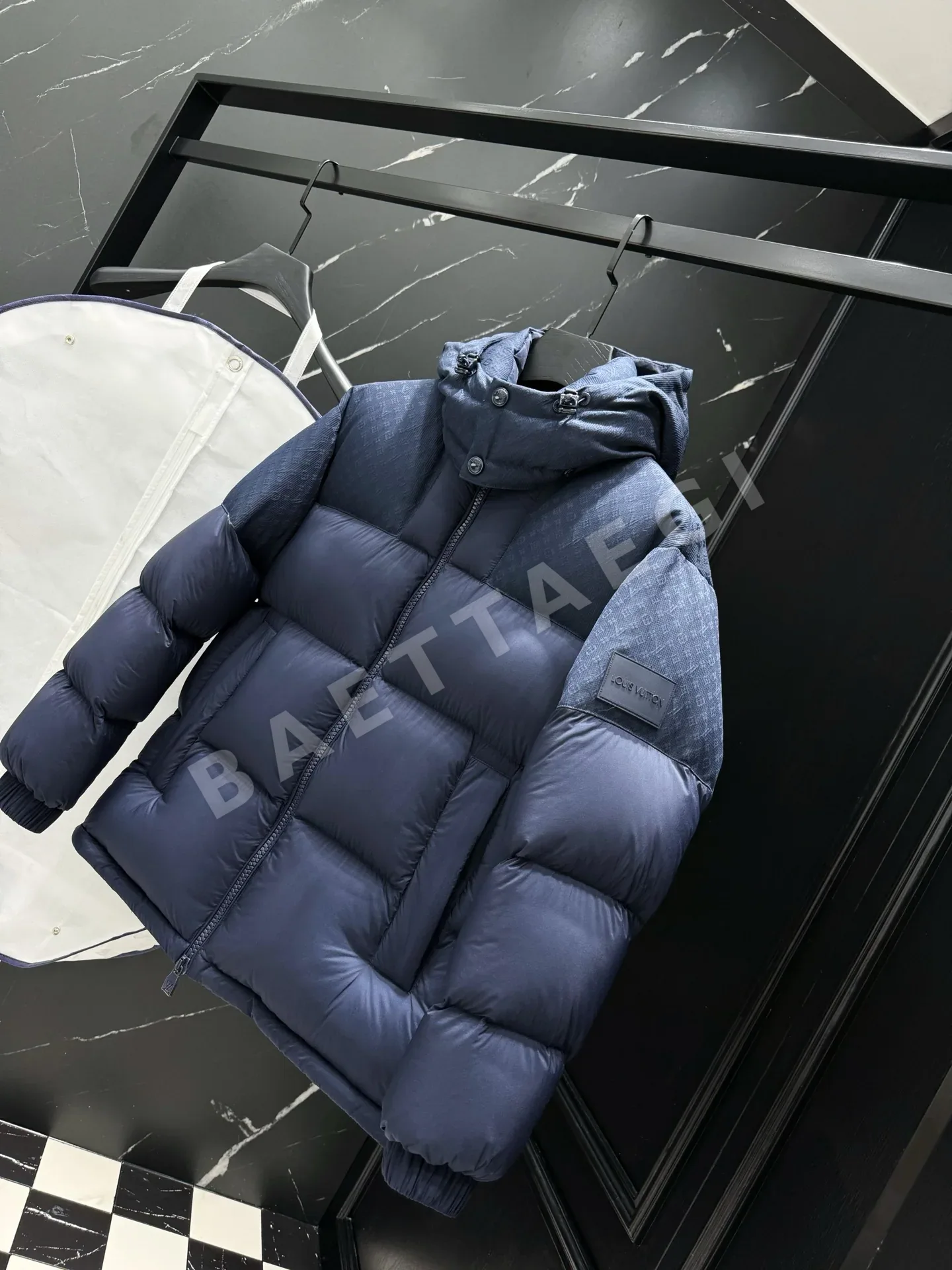디올 남성 패딩 상세 이미지 4