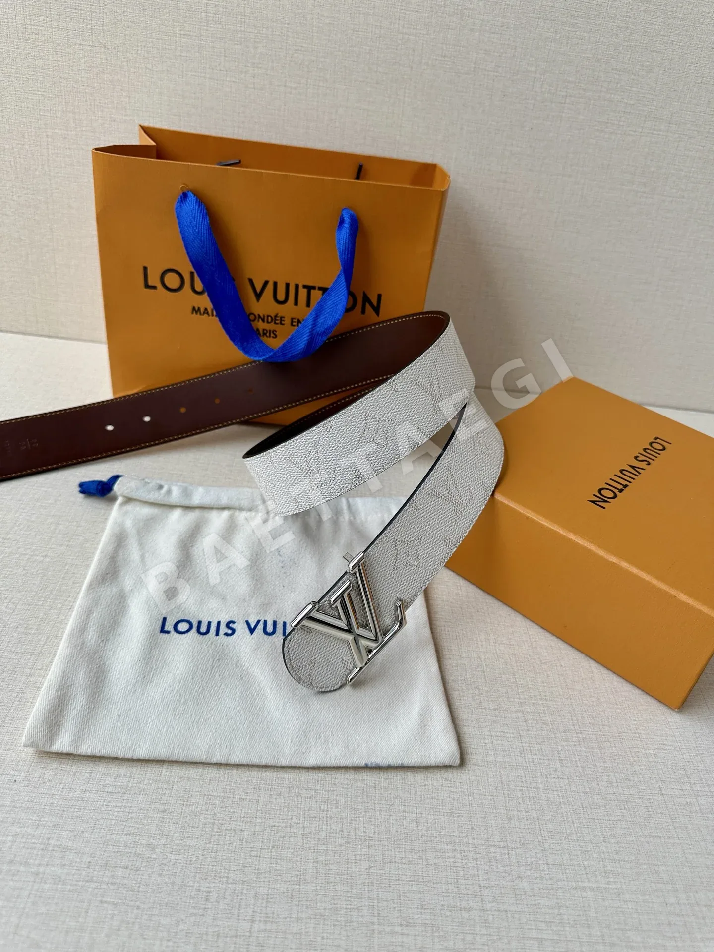 루이비통 LV 디멘션 모노그램 리버시블 벨트 상세 이미지 8