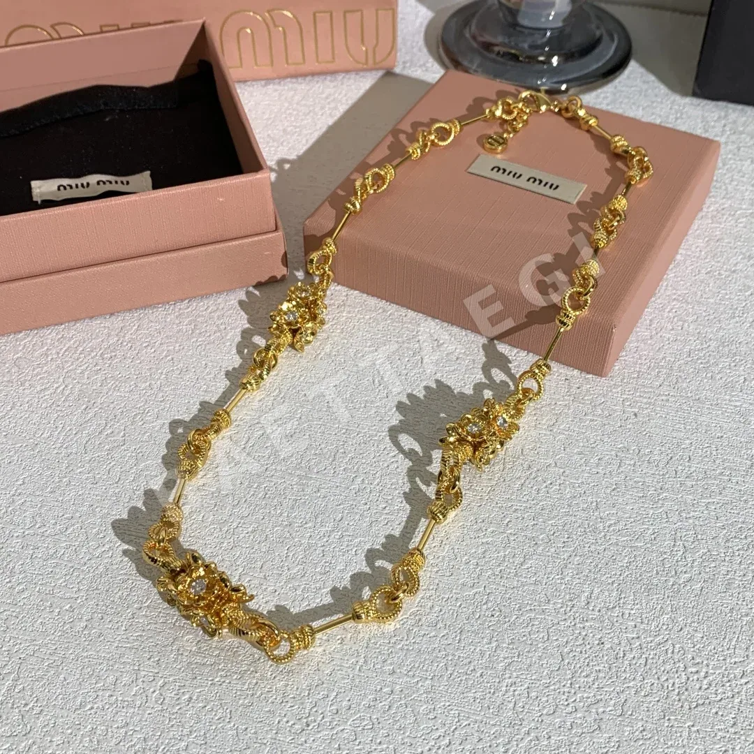 미우미우 큐빅 장식 에나멜 목걸이 상세 이미지 3