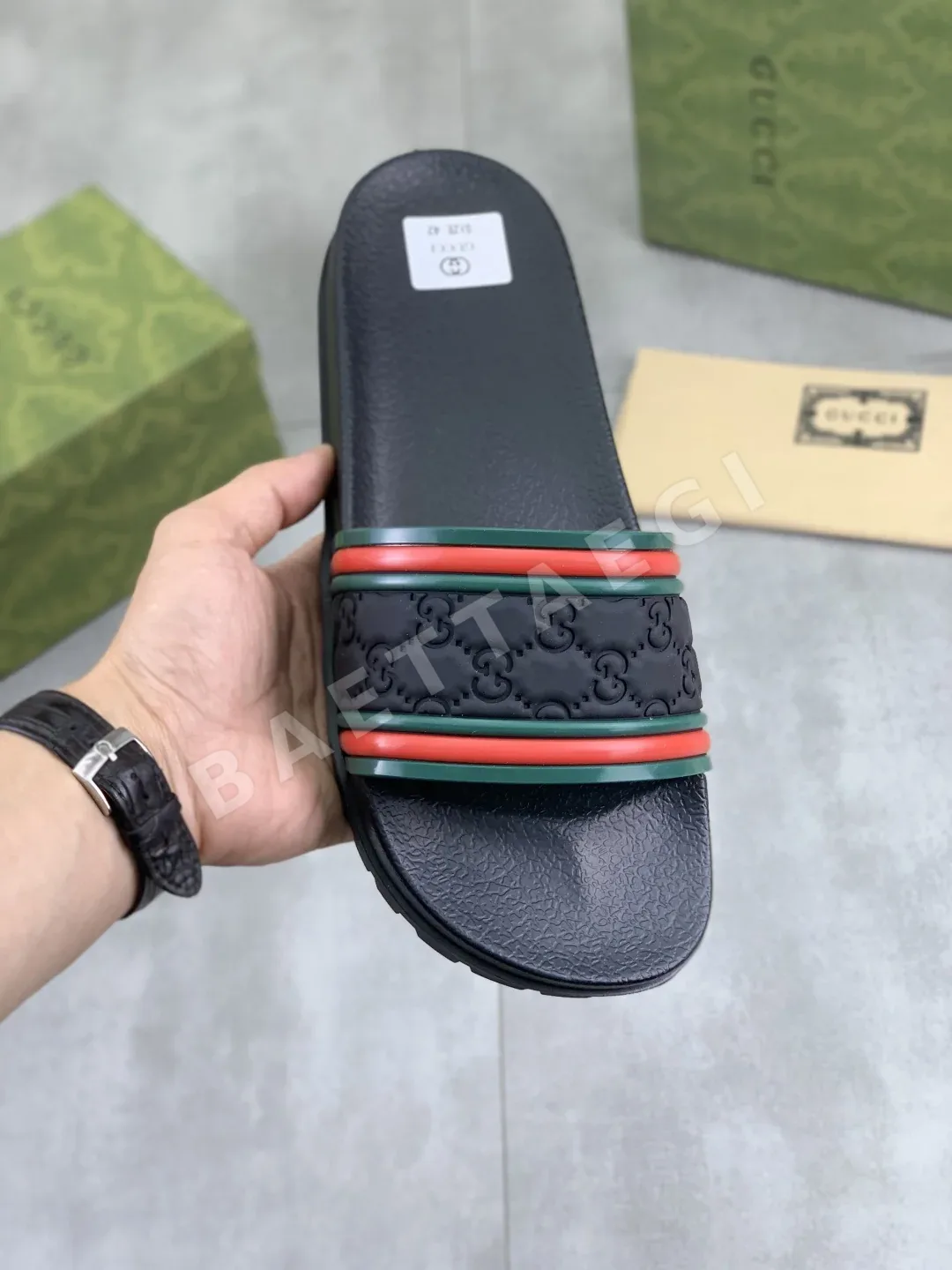 구찌 뱀띠 캐주얼 슬리퍼 23801