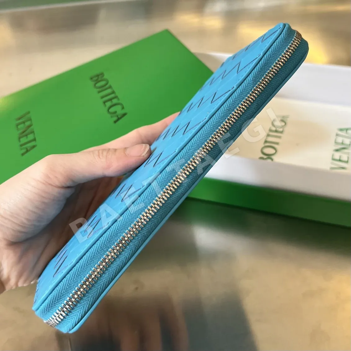 보테가베네타 우븐 소가죽 남성용 지갑 4900 상세 이미지 2