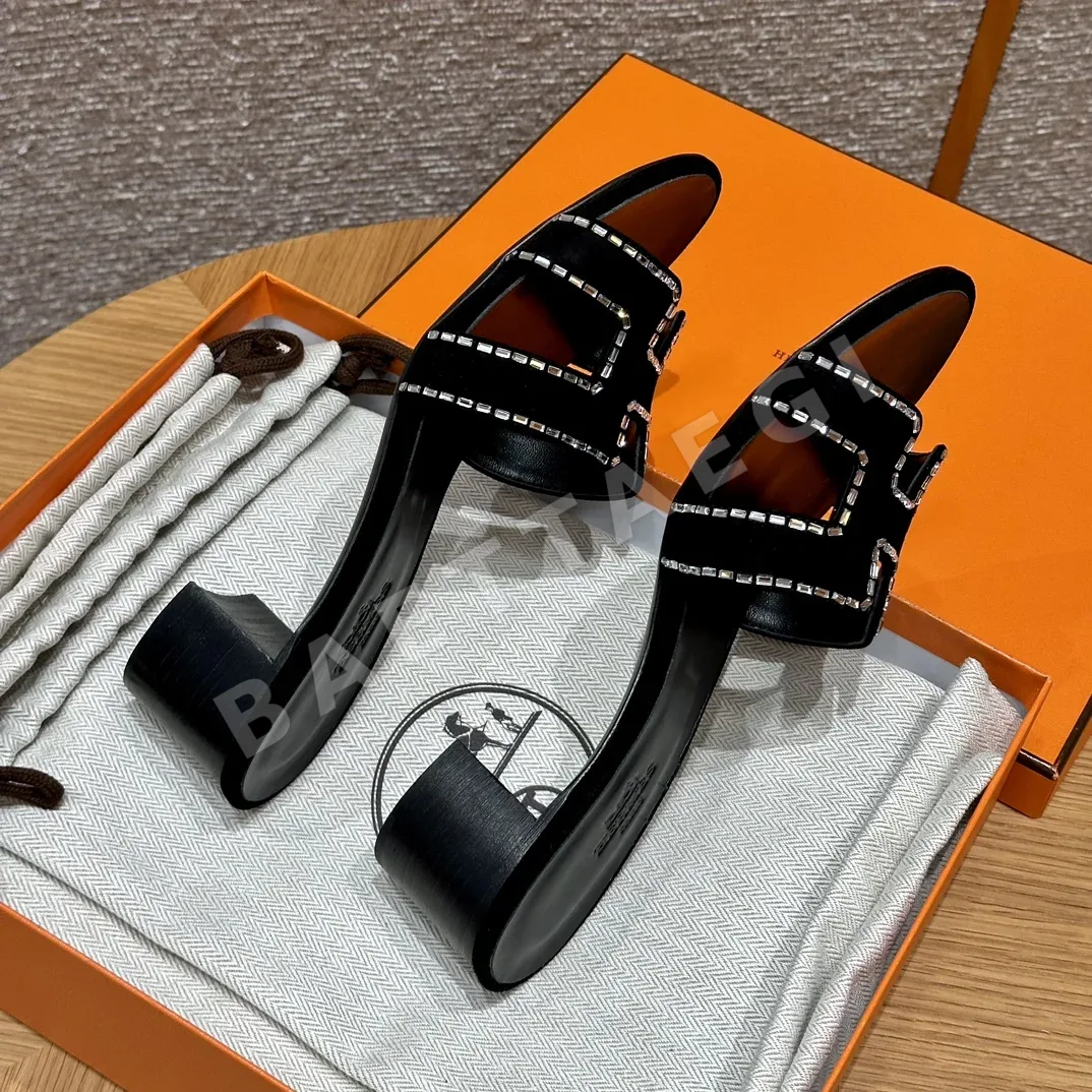 에르메스 오아시스 샌들 블랙 가죽 H 컷아웃 상세 이미지 3