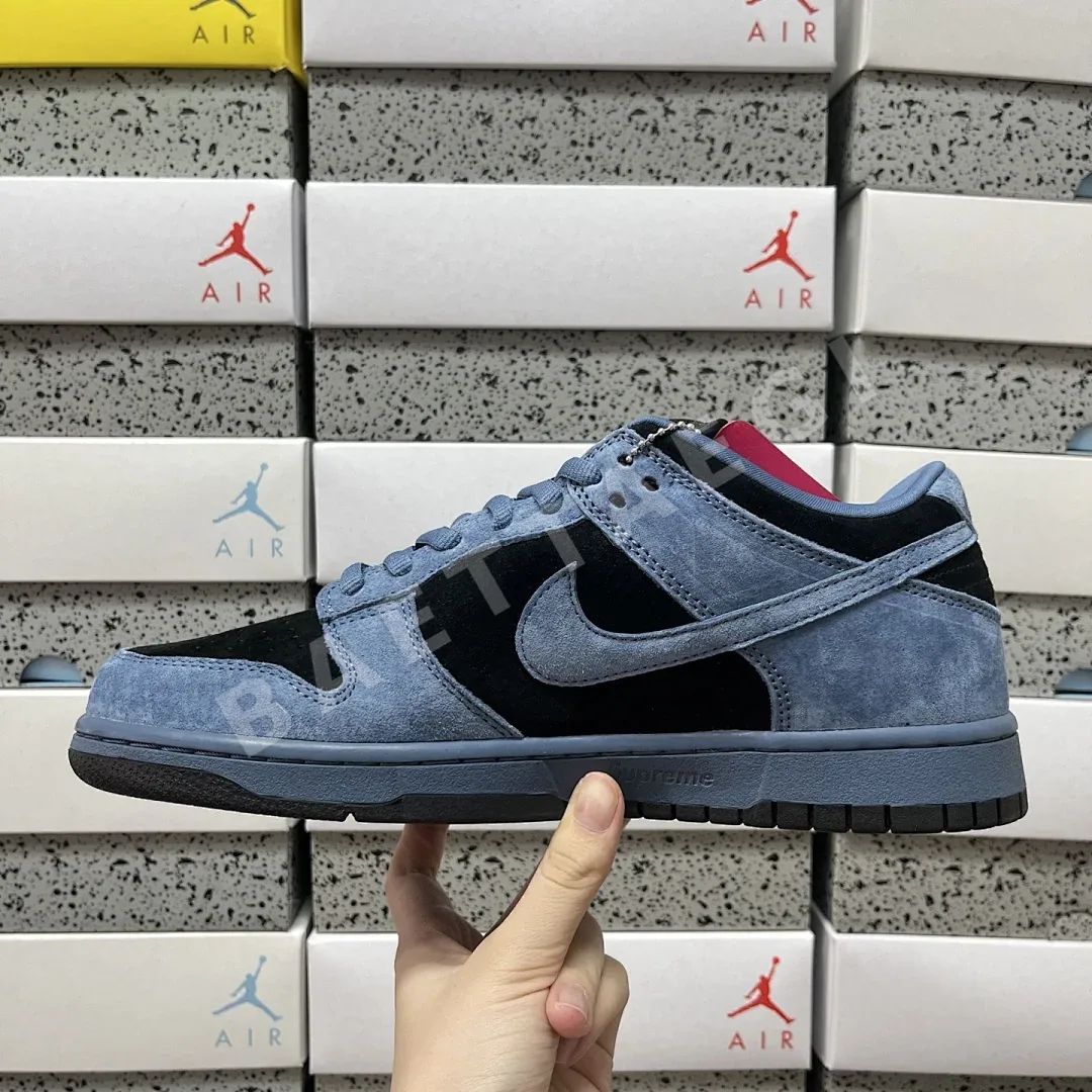나이키 [S2] SB 덩크 로우 블루 블랙 HQ8487-400 201045 Nike SB Dunk Low Supreme 94 Ocean 상세 이미지 2