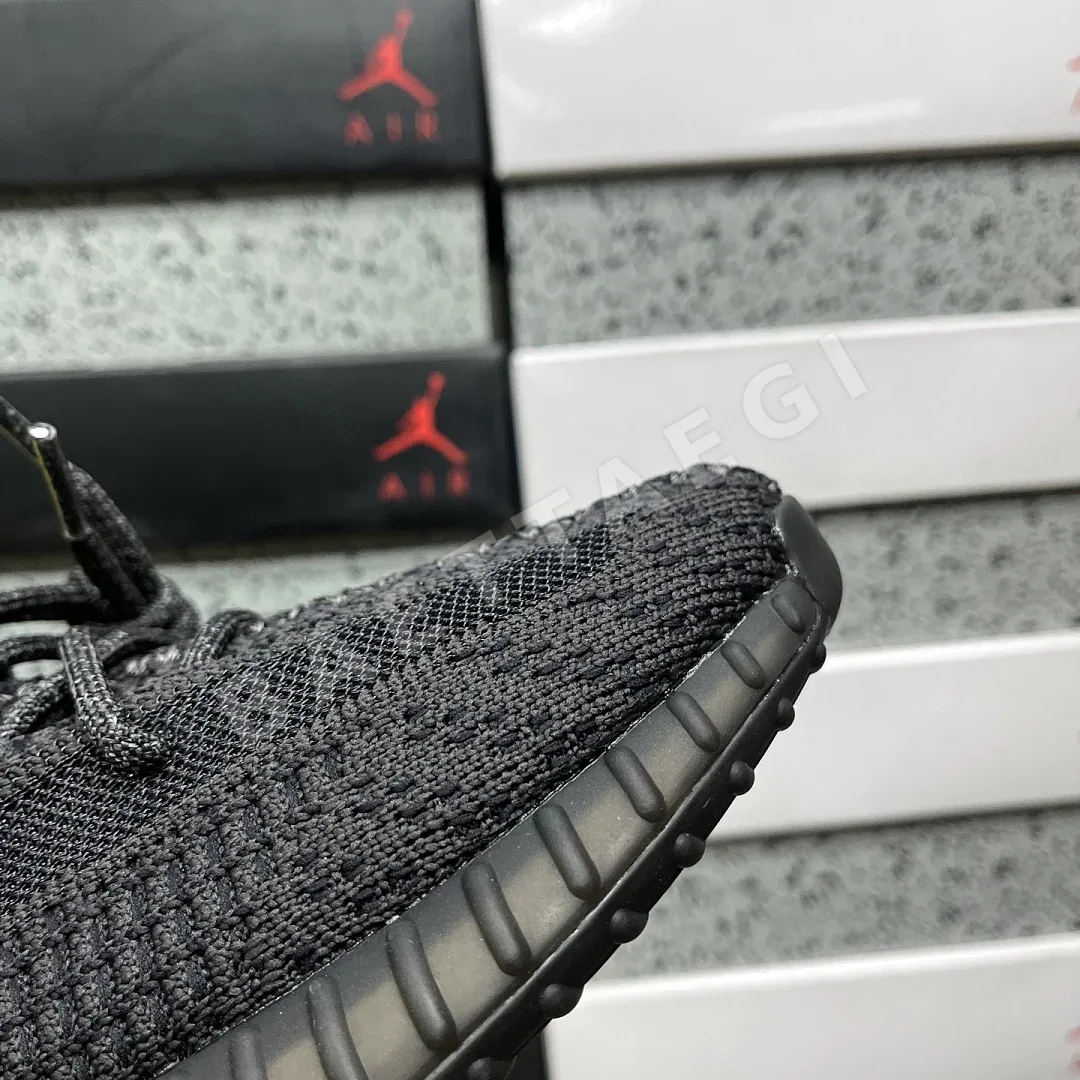 아디다스 [R] 이지 부스트 350 V2 FU9006 200723 Adidas Yeezy Boost 350 V2 상세 이미지 3