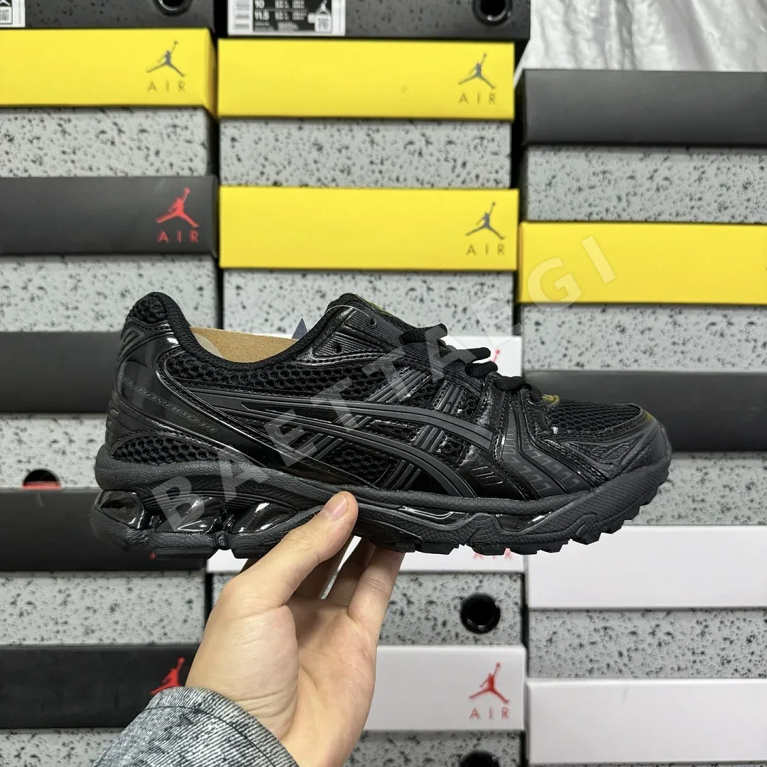 아식스 [LZ] 젤 카야노 14 1201A019-001 200594 Asics Gel-Kayano 14 Black Graphite Grey 상세 이미지 2