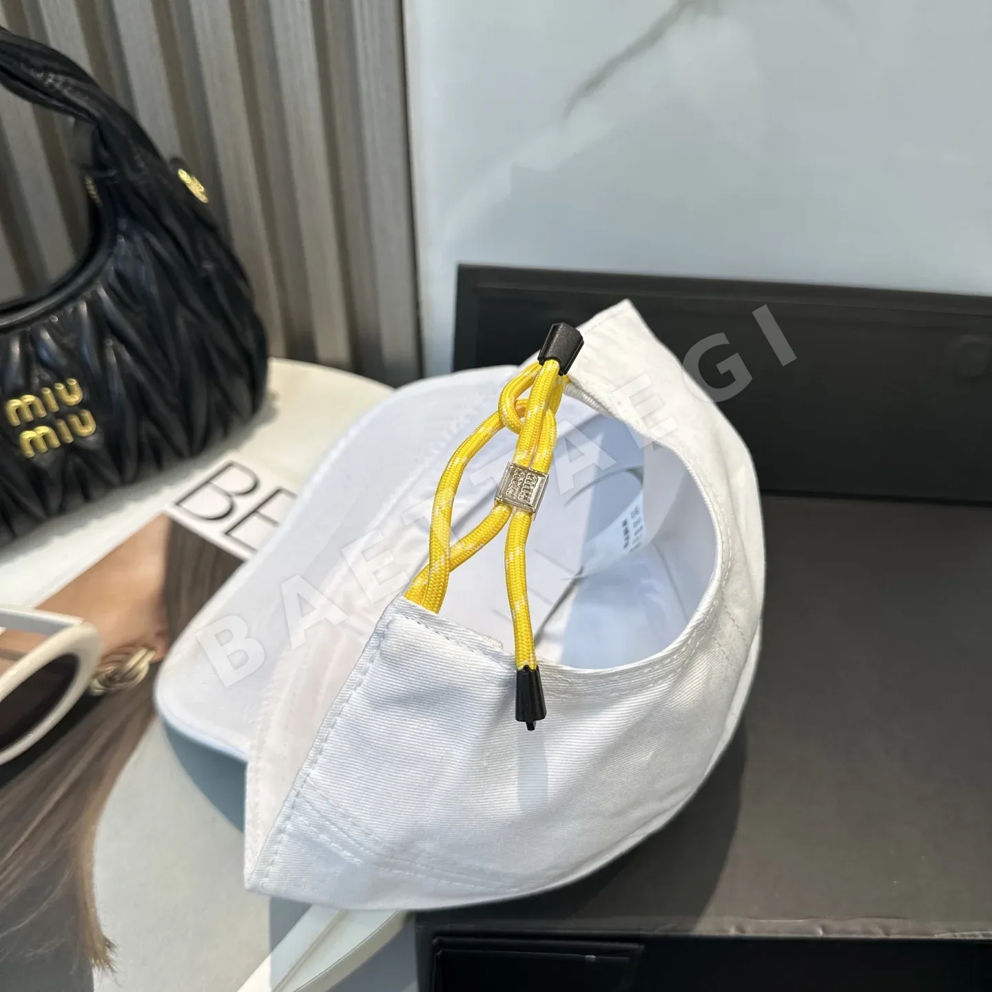 미우미우 모자 81113 Miu Miu Cap 상세 이미지 3