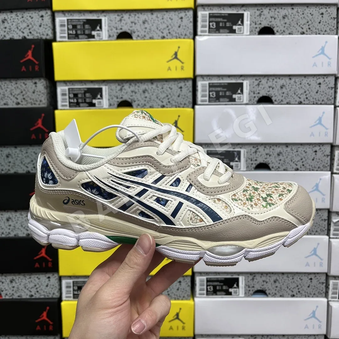 아식스 [GX] 젤 NYC 1202A441-250 200522 Asics Gel-NYC Winter Garden 상세 이미지 2