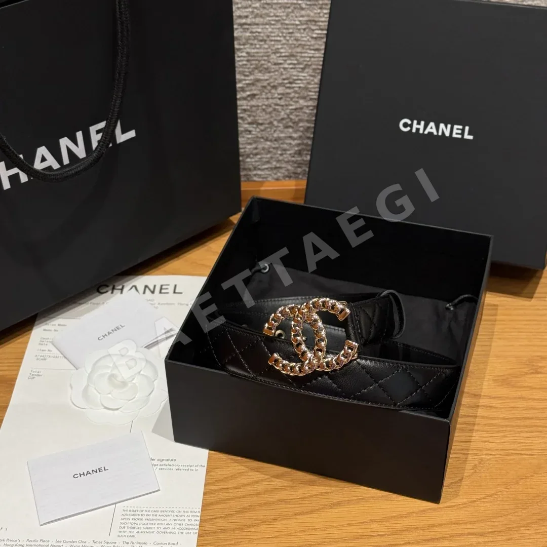 샤넬 더블 C 램스킨 벨트 174270