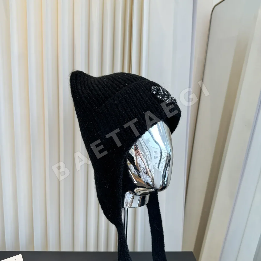 샤넬 이어플랩 캡 185701