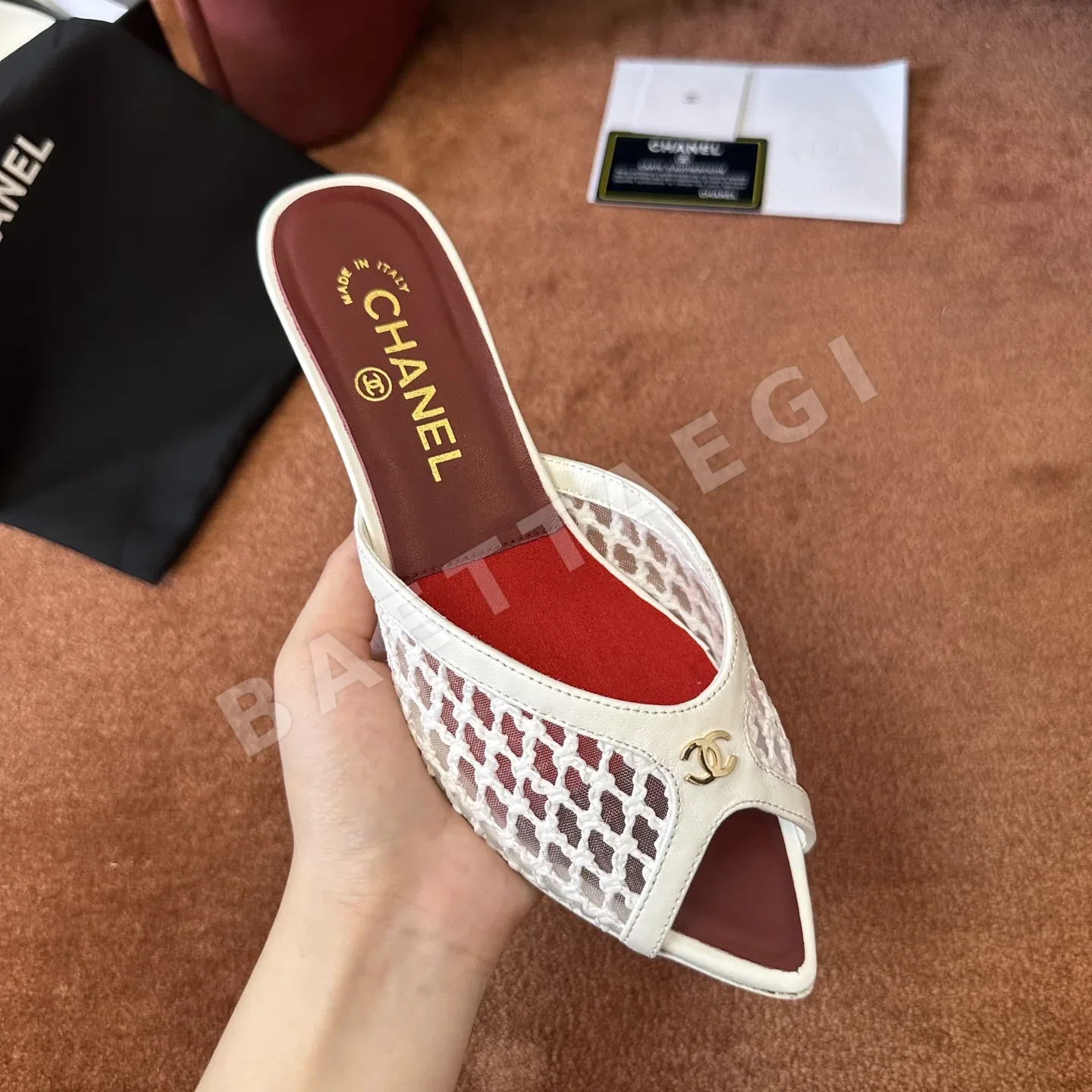 샤넬 더블 C 로고 플랫 슈즈 상세 이미지 3