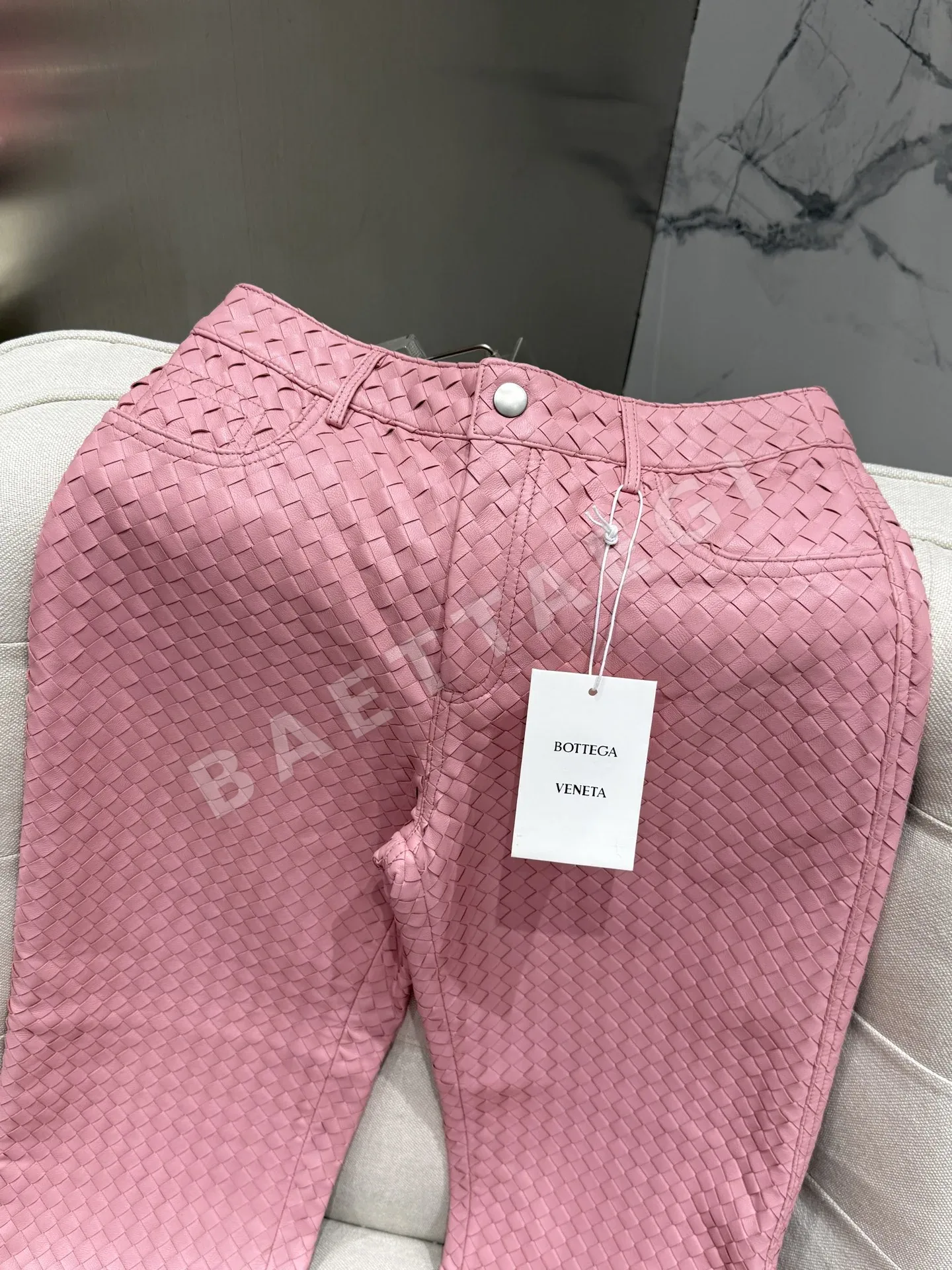 보테가베네타 양가죽 와이드 바지 상세 이미지 3