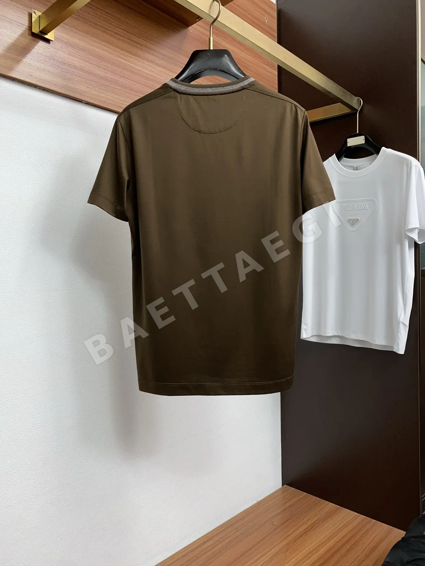 브루넬로쿠치넬리 남성 라운드넥 반팔 티셔츠 상세 이미지 10