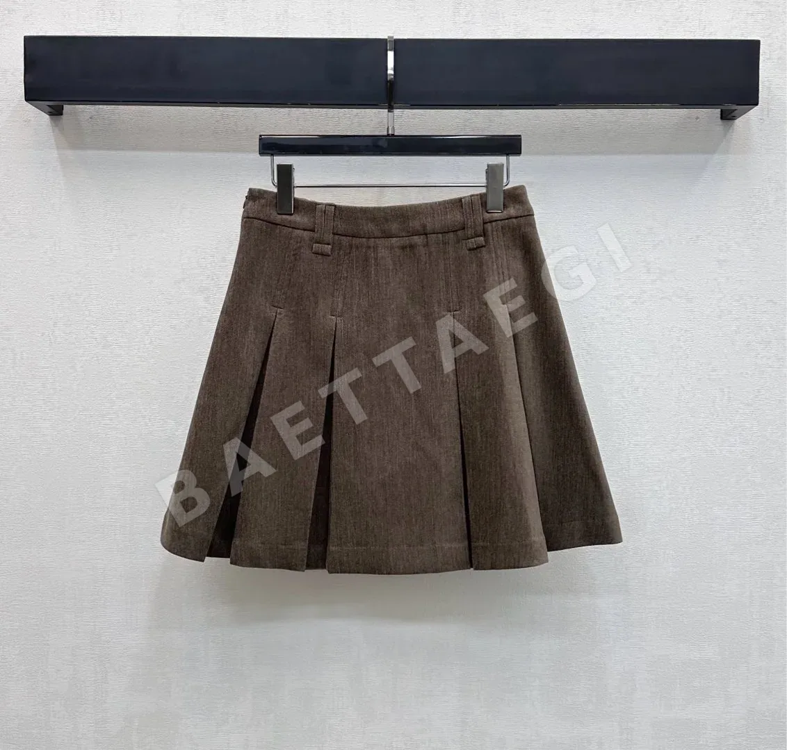 미우미우 카라 재킷 플리츠 스커트 세트 상세 이미지 6