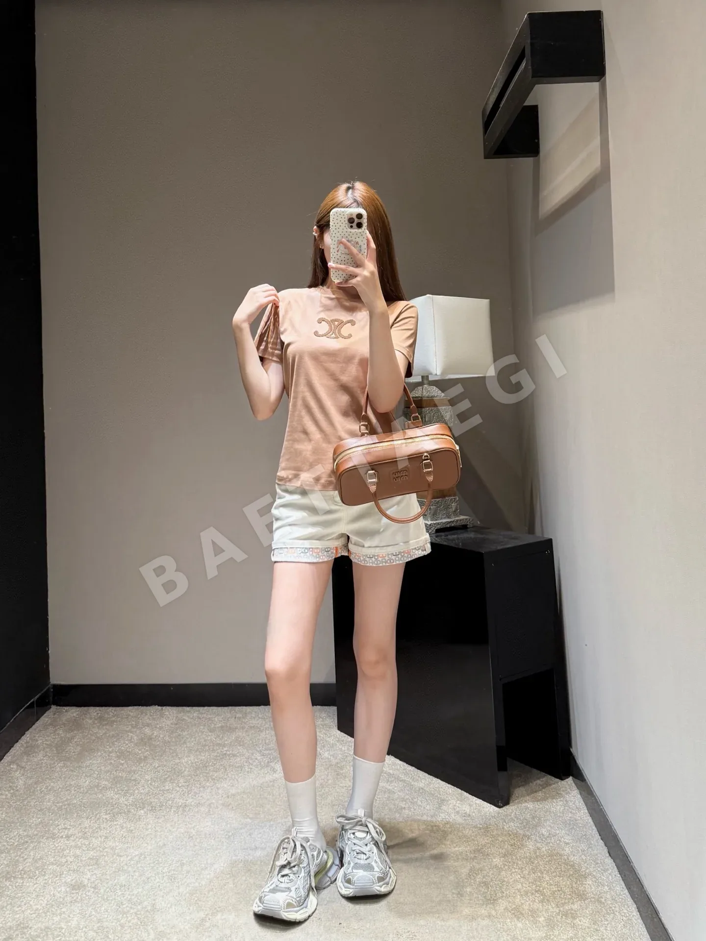 셀린느 여성 반팔 상세 이미지 4