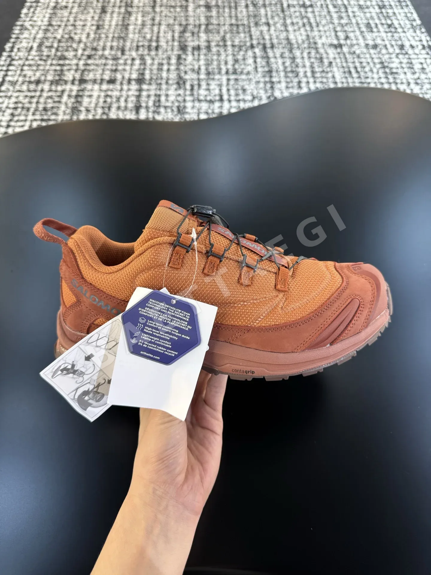 살로몬 신발 상세 이미지 8