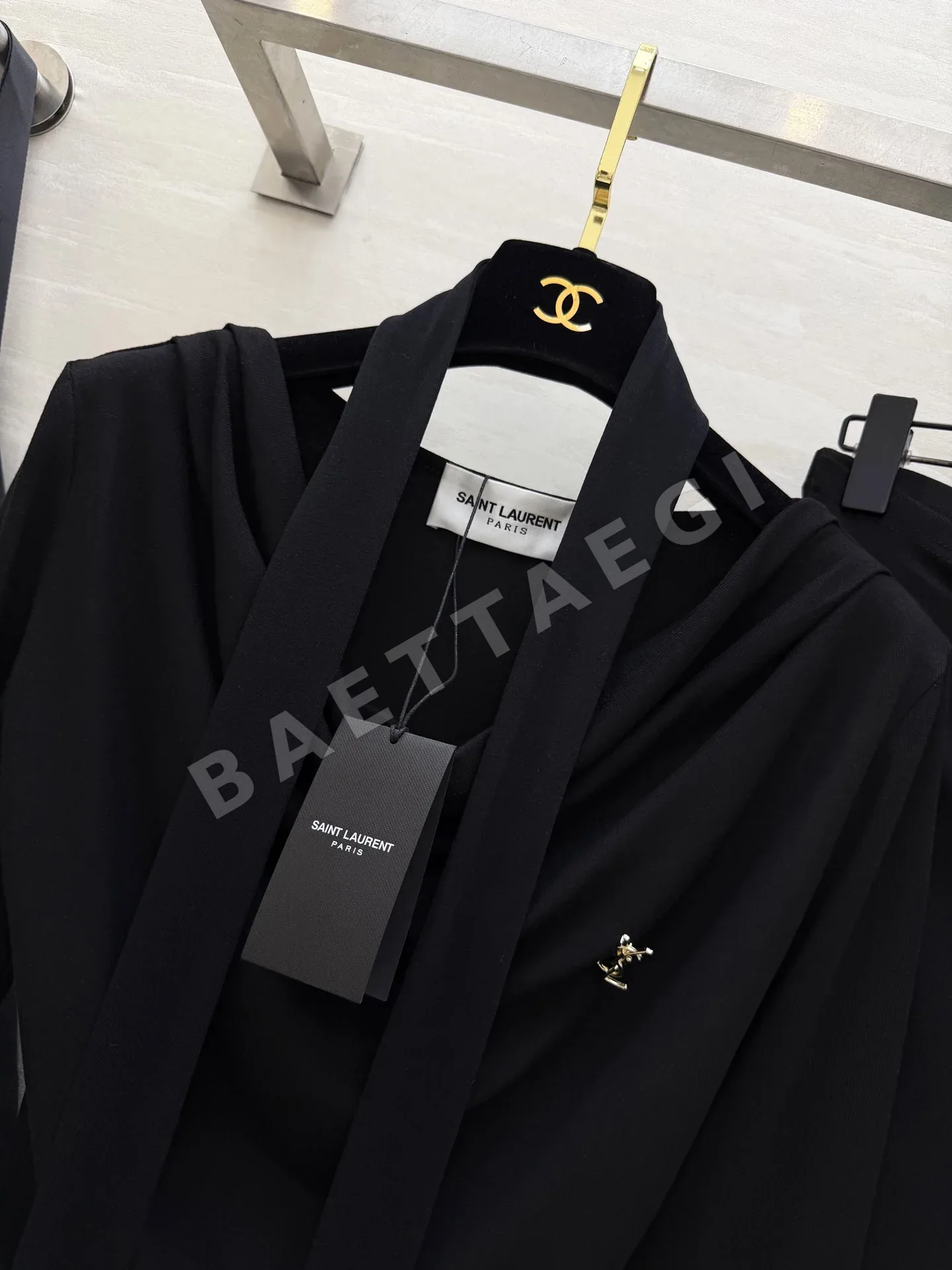 생로랑 홀터넥 리본 여성 세트 상세 이미지 6