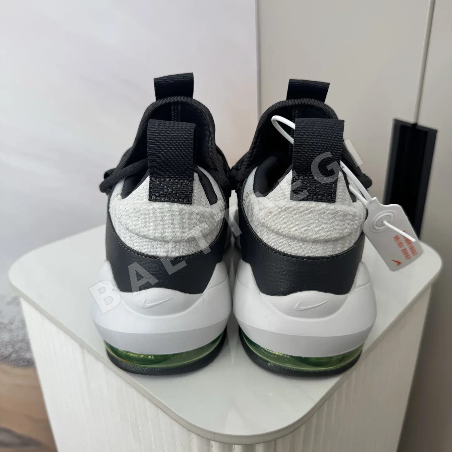 나이키에어맥스 알파 새비지 2 로우탑 트레이닝화 상세 이미지 6