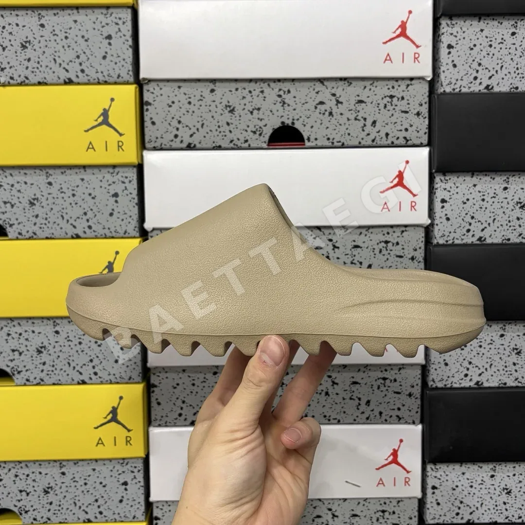 아디다스 [LW] 이지 슬라이드 GW1934 200623 Adidas Yeezy Slide Pure 상세 이미지 8