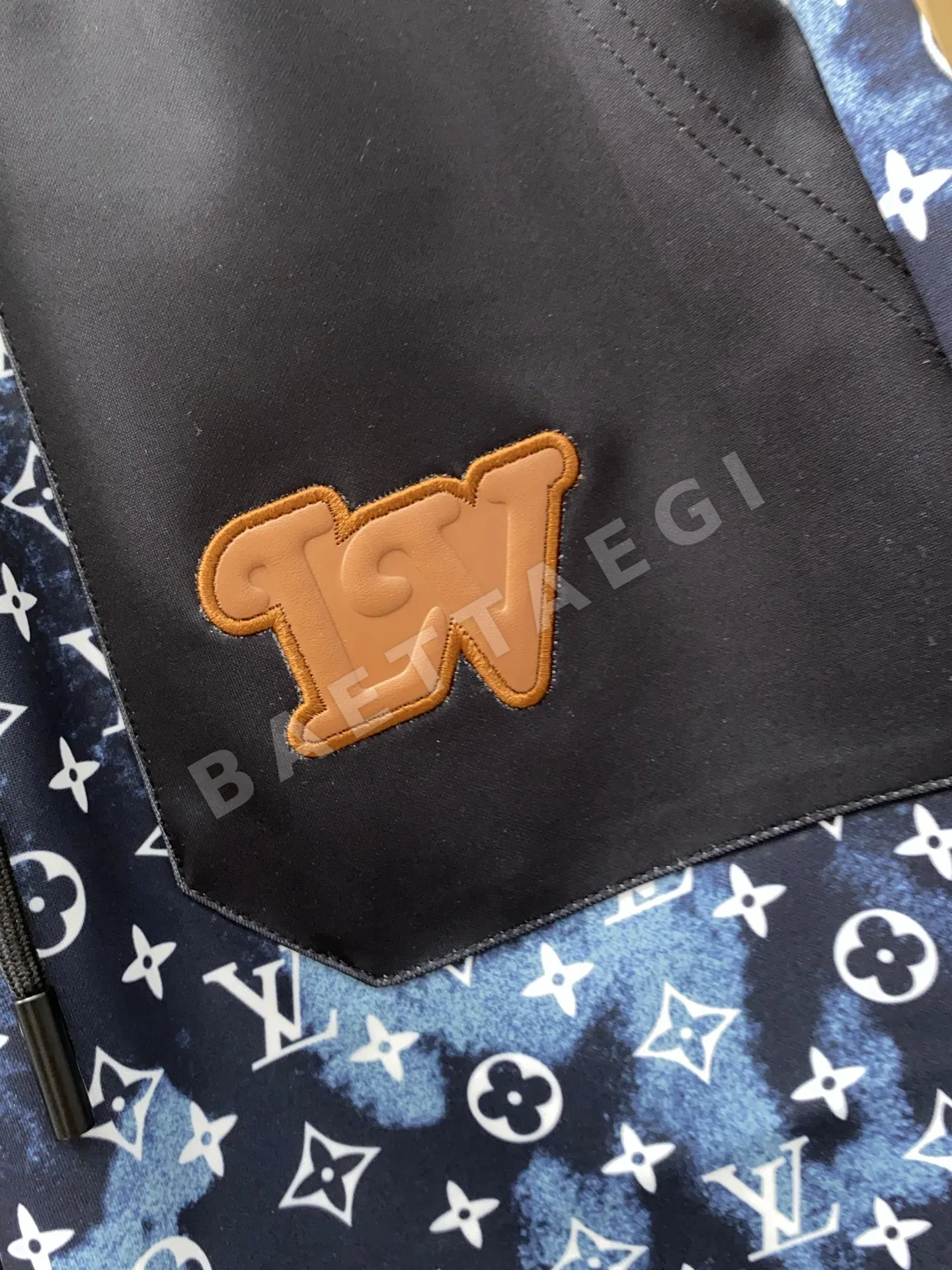 루이비통 남성 오리지널 핏 면 스트레치 반바지 상세 이미지 5