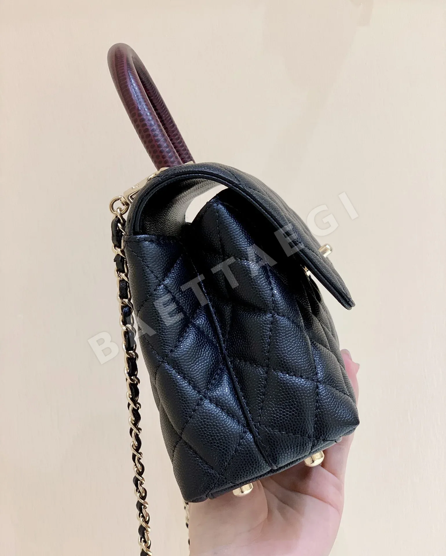 샤넬 코코 핸들 22 가방 A92990 상세 이미지 8