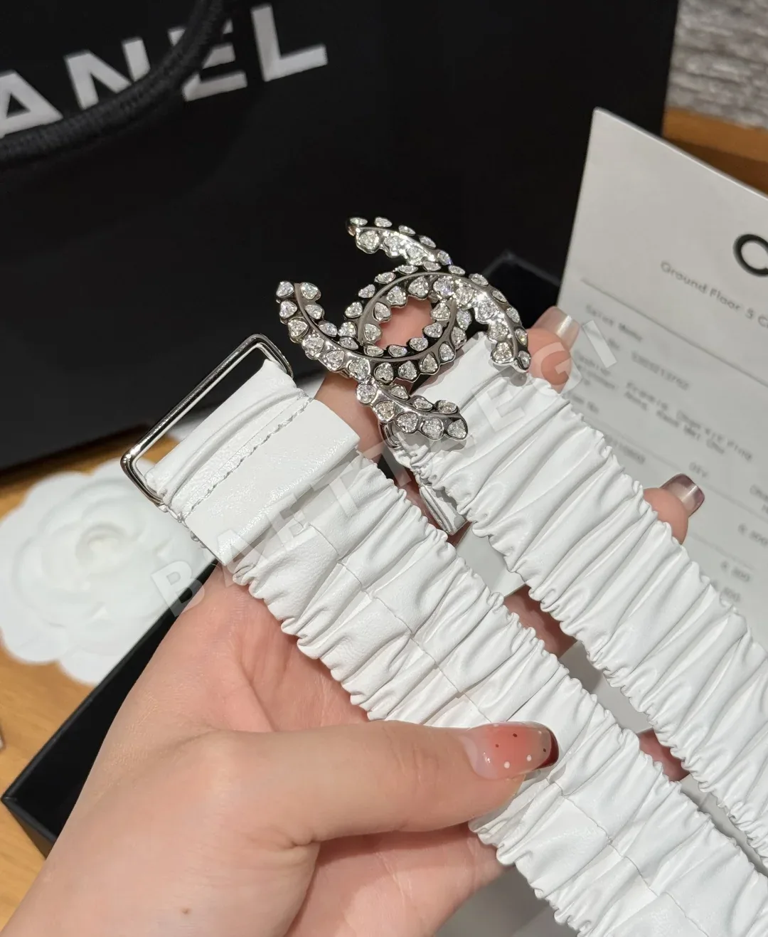 샤넬 더블 C 금속 크리스탈 장식 고무 벨트 상세 이미지 6